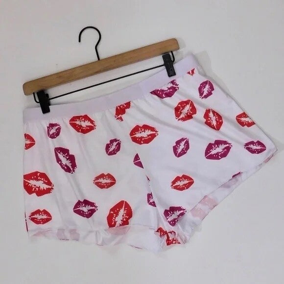 NEW!! HOT LIPS Lipstick Kiss Cropped Loungewear Two Piece Set Top Shorts XXL 2XL