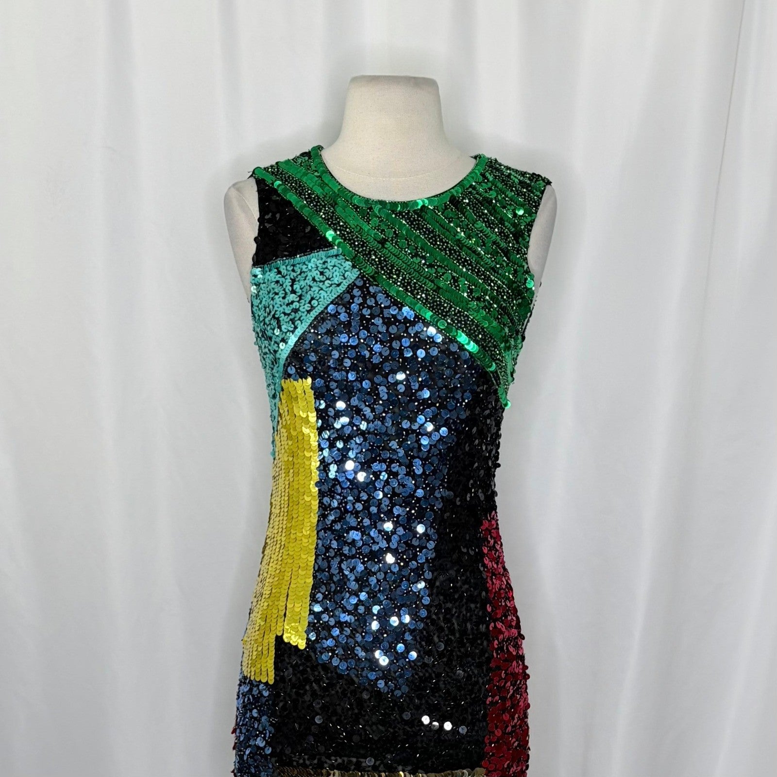 NWT!! ALICE + OLIVIA Nat Sequin Embellished Dress Sheath Beaded Colorful Size 2