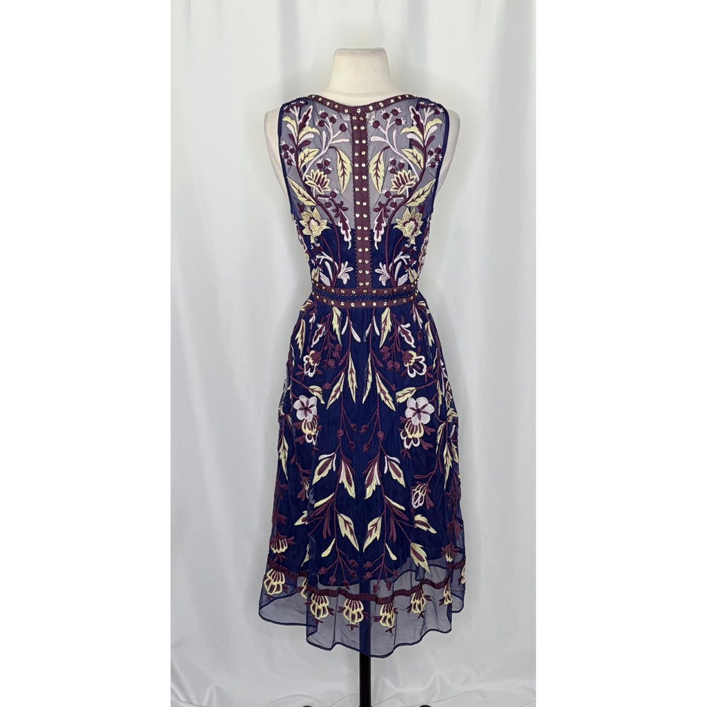 Anthropologie MOULINETTE SOEURS Alicante Floral Embroidered Dress Studded Size 8