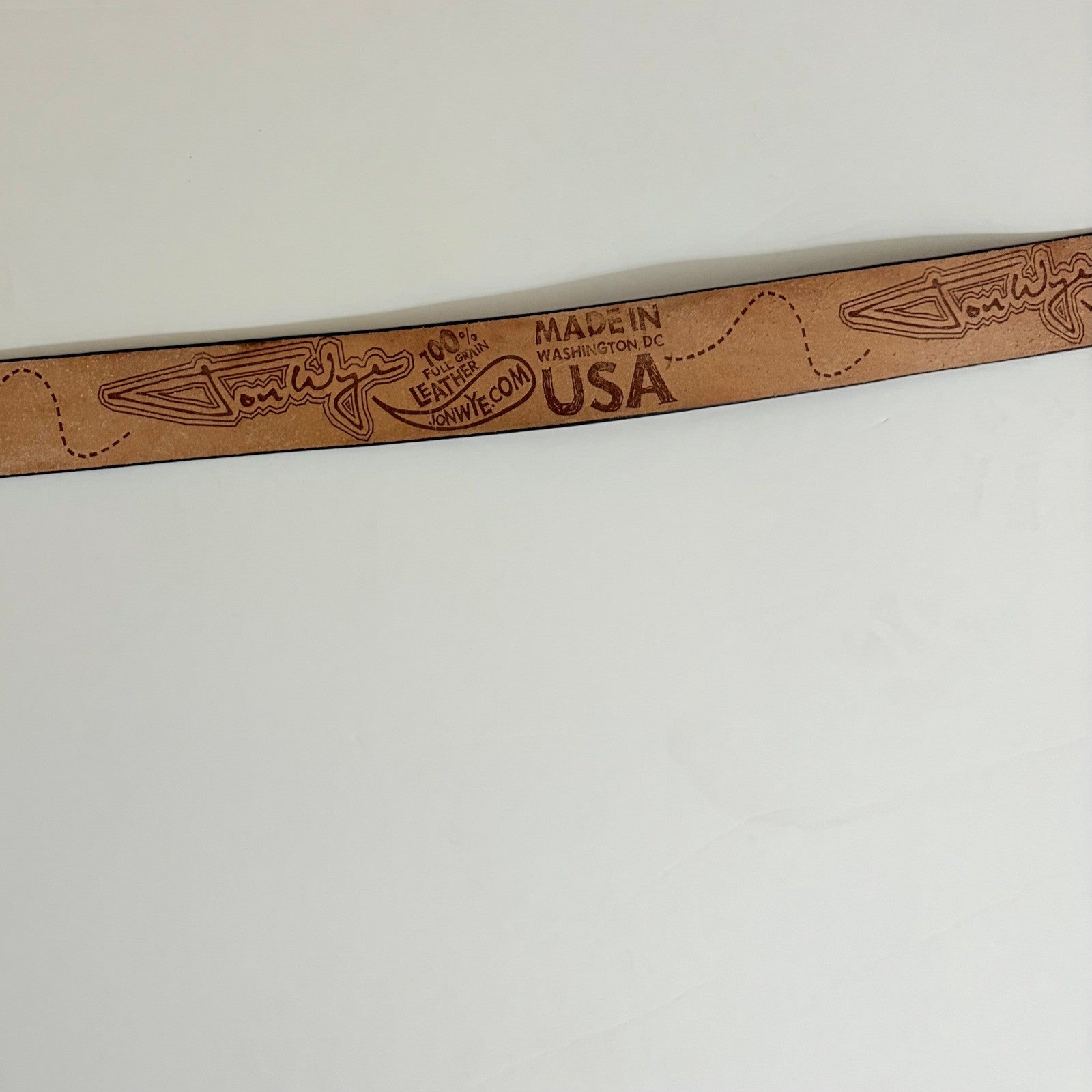 Unisex JON WYE Leather Paisley Belt Western Retro Made in USA Men Women 46.5"