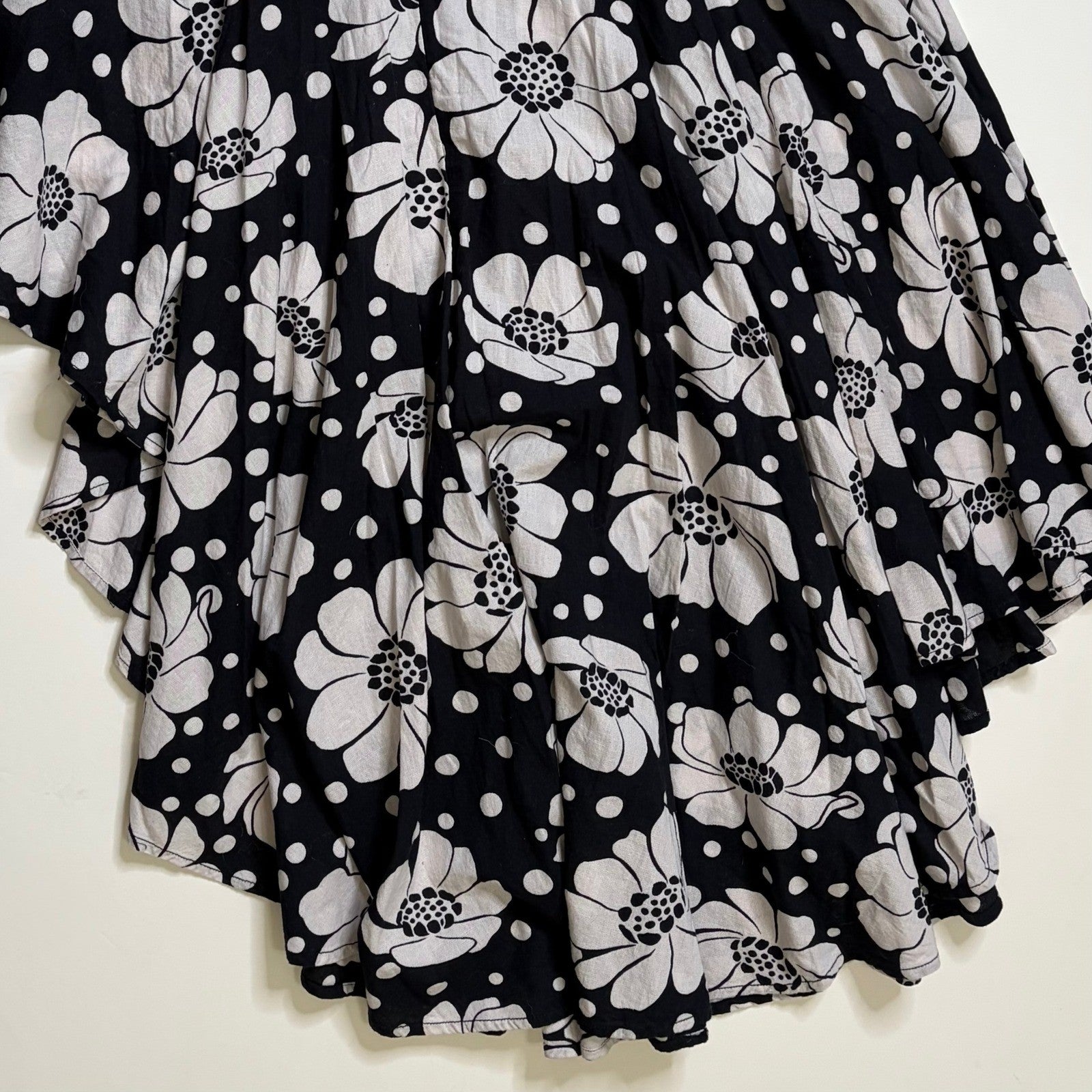 NWT!! FREE PEOPLE Poppy Printed Maxi Skirt Polka Dot Floral Black White Medium