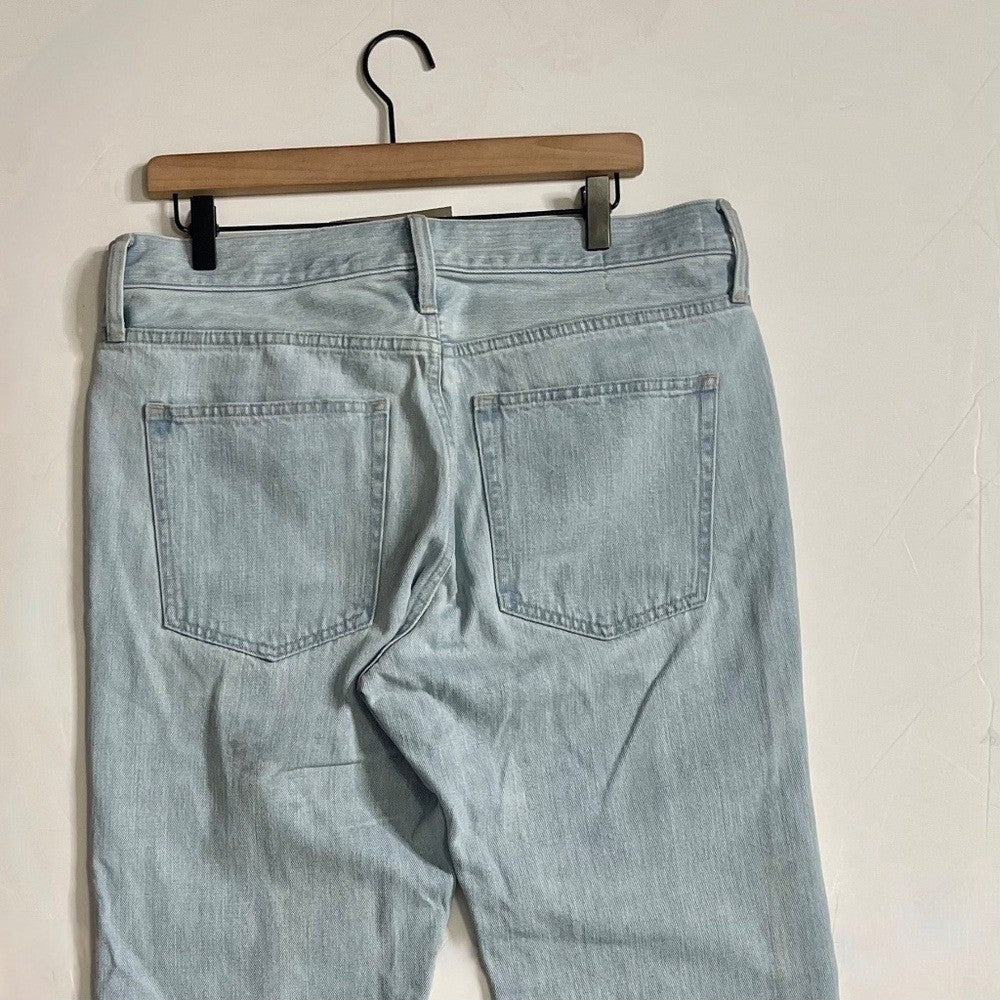 NWT!! J. CREW Mid-Rise Straight Jeans Montauk Wash Denim Classic Preppy Size 30