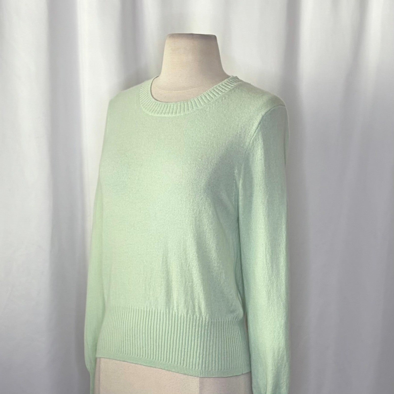 NWT!! J. CREW Cashmere Shrunken Crewneck Sweater Green Sheer Mint Knit Small