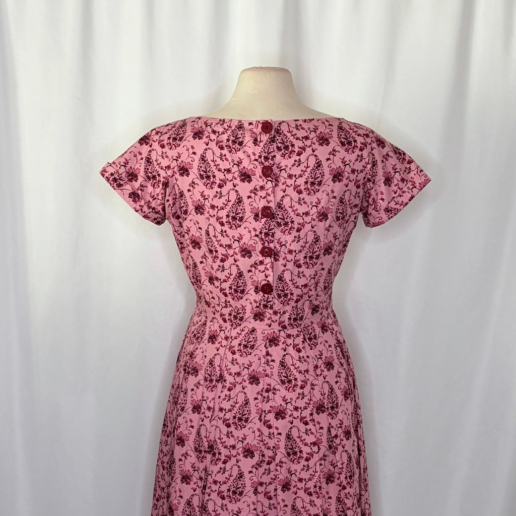 GAL MEETS GLAM Hallie Dress Paisley Floral Pink Purple Box Pleats Pockets Size 8