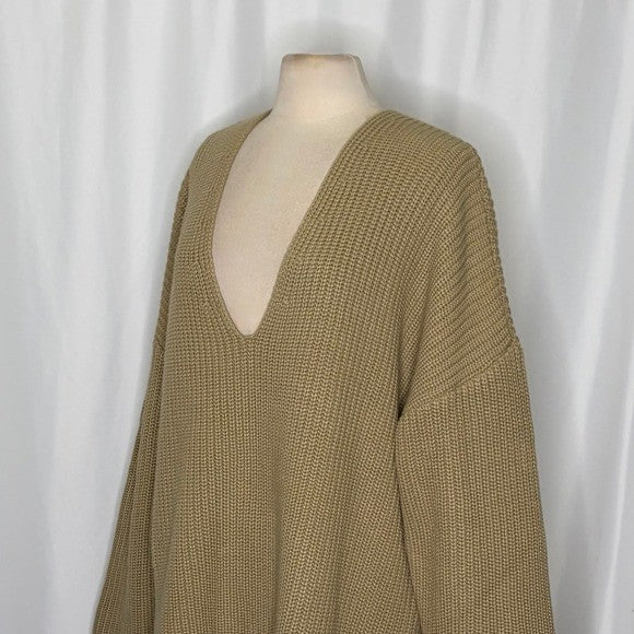 Revolve WEWOREWHAT Solid V Neck Sweater Solid Tan Oat Oversized Knitwear M/L