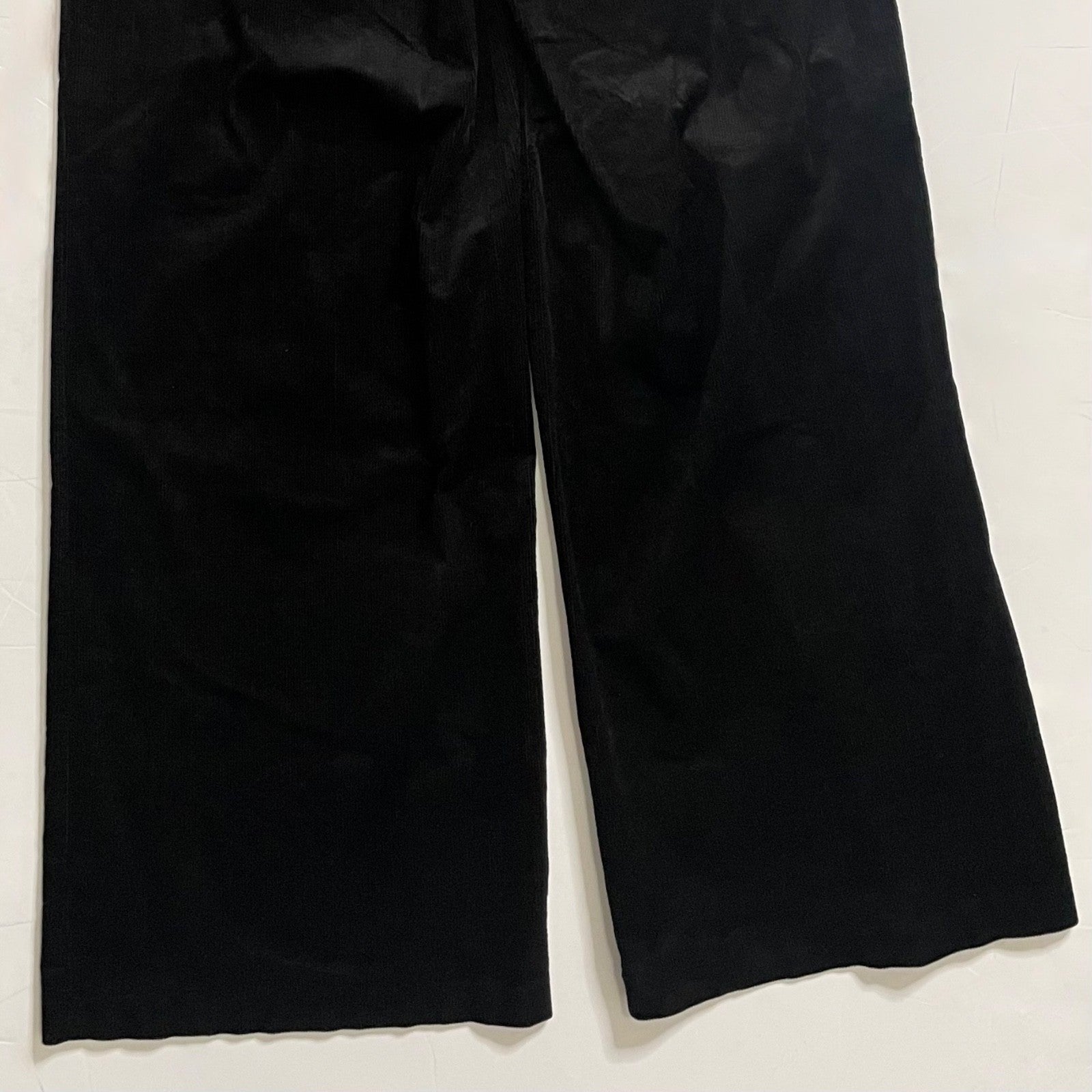 PAIGE Tinesha Corduroy Wide Leg High Rise Pants Solid Black Stretch Size 10