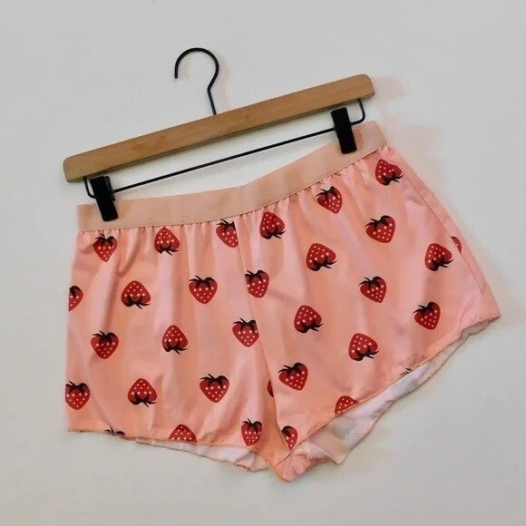 NEW!! STRAWBERRY Print Red Pink Cropped Loungewear Two Piece Set X-Large