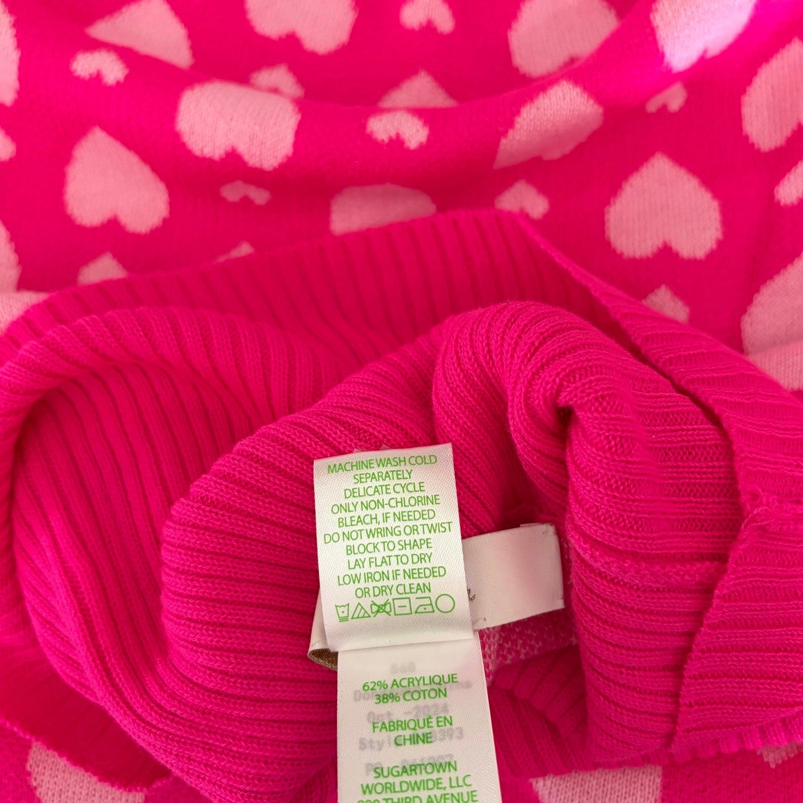 LILLY PULITZER Liggy Sweater Passion Fruit Pink Valentine Heart Jacquard Small