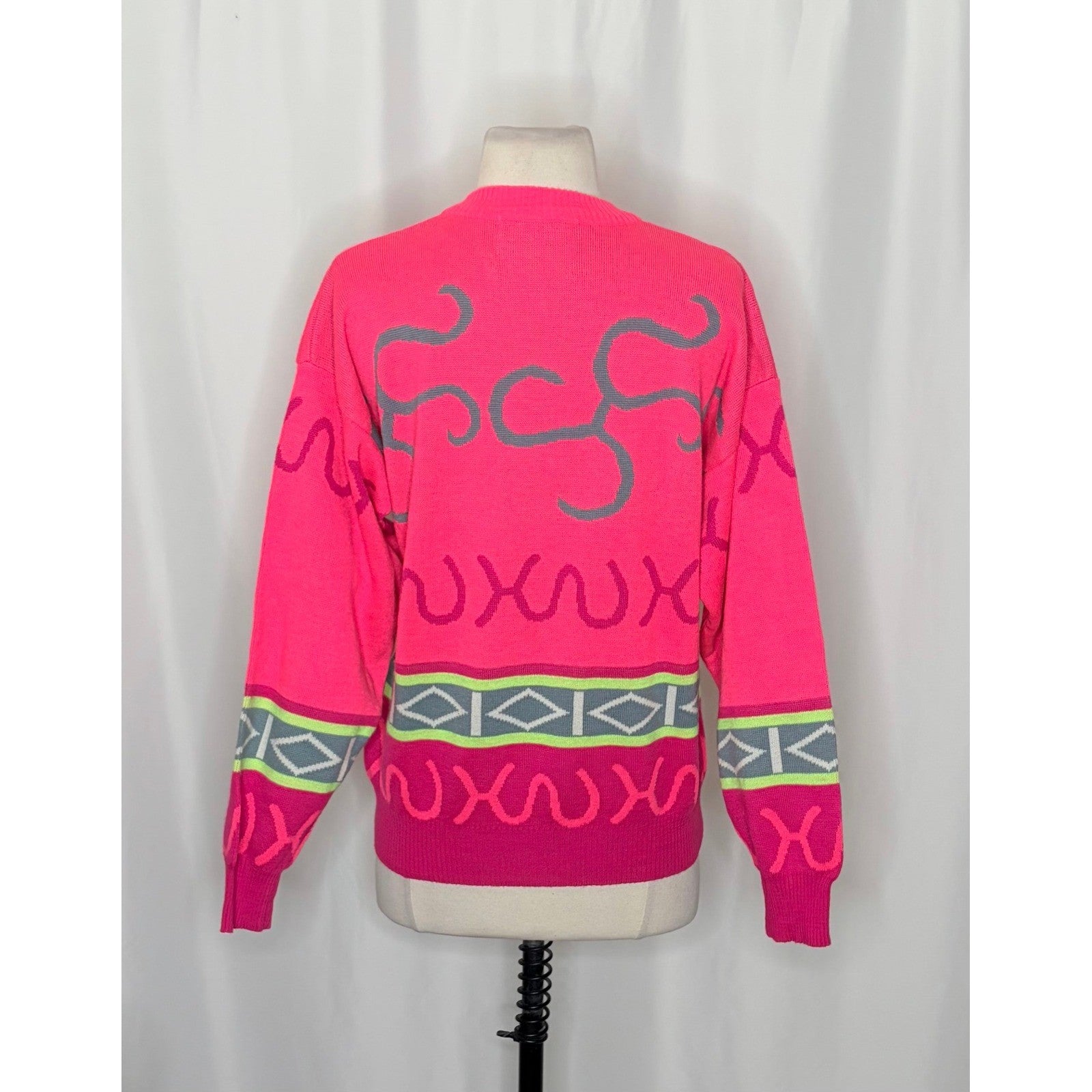 Vintage SUMMIT COUNTY Sporty Wool Blend Crew Neck Sweater Pink Colorful Medium