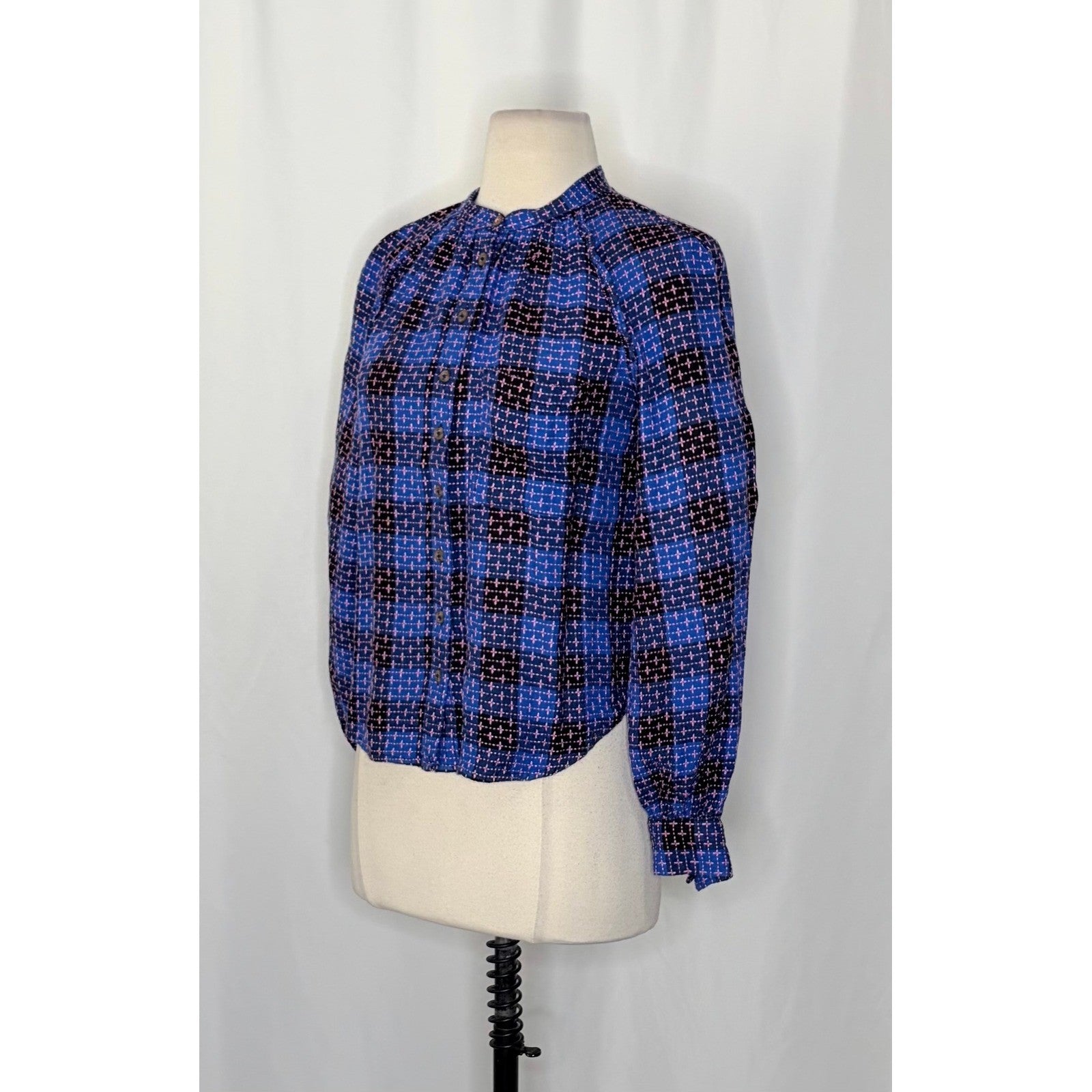 Anthropologie PILCRO Embroidered Plaid Buttondown Blue Pink Plaid Pocket X-Small