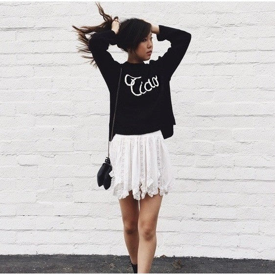 WILDFOX Couture Dinner Party Ciao Bella Black White Embroidered Sweater Small