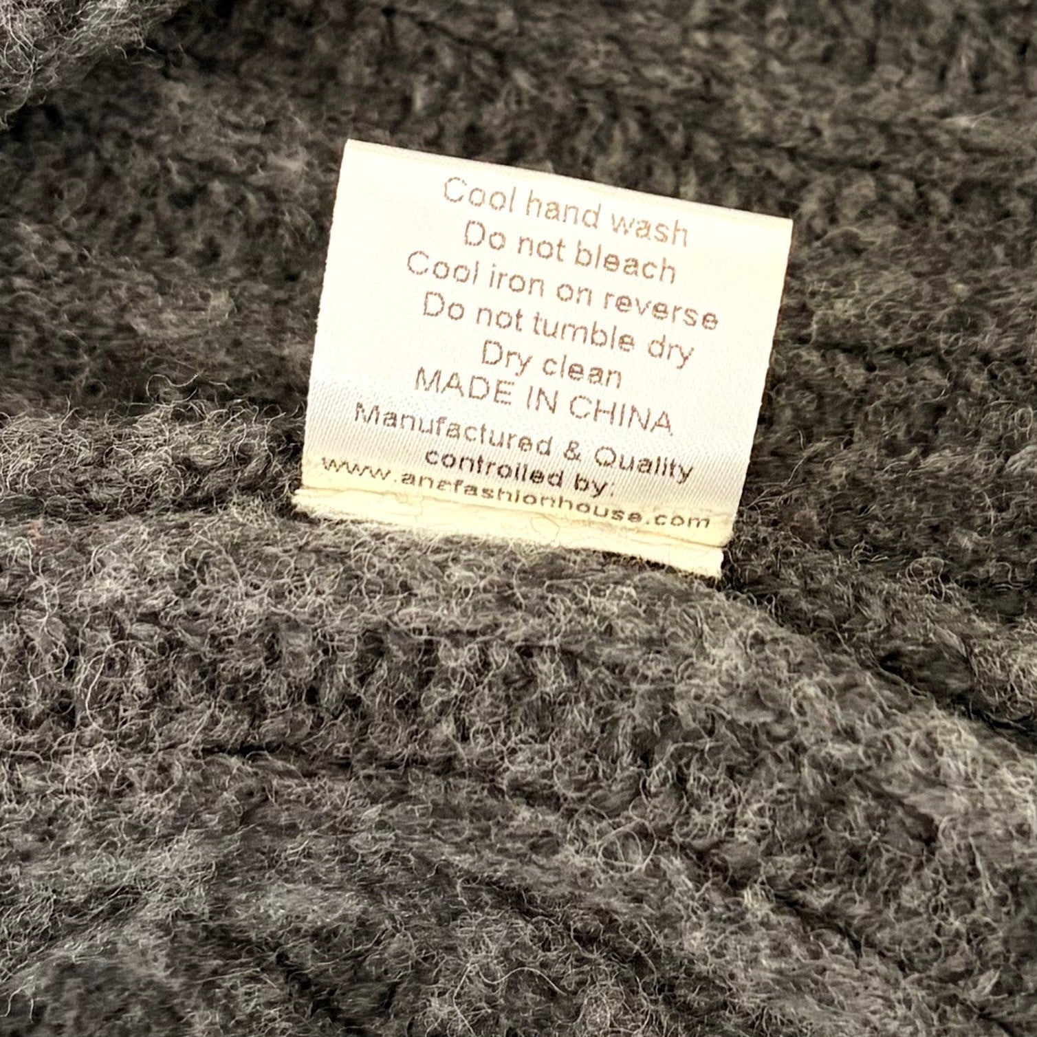 7115 BY SZEKI Dark Grey Turtleneck Sweater Merino Wool Boxy Oversized Small