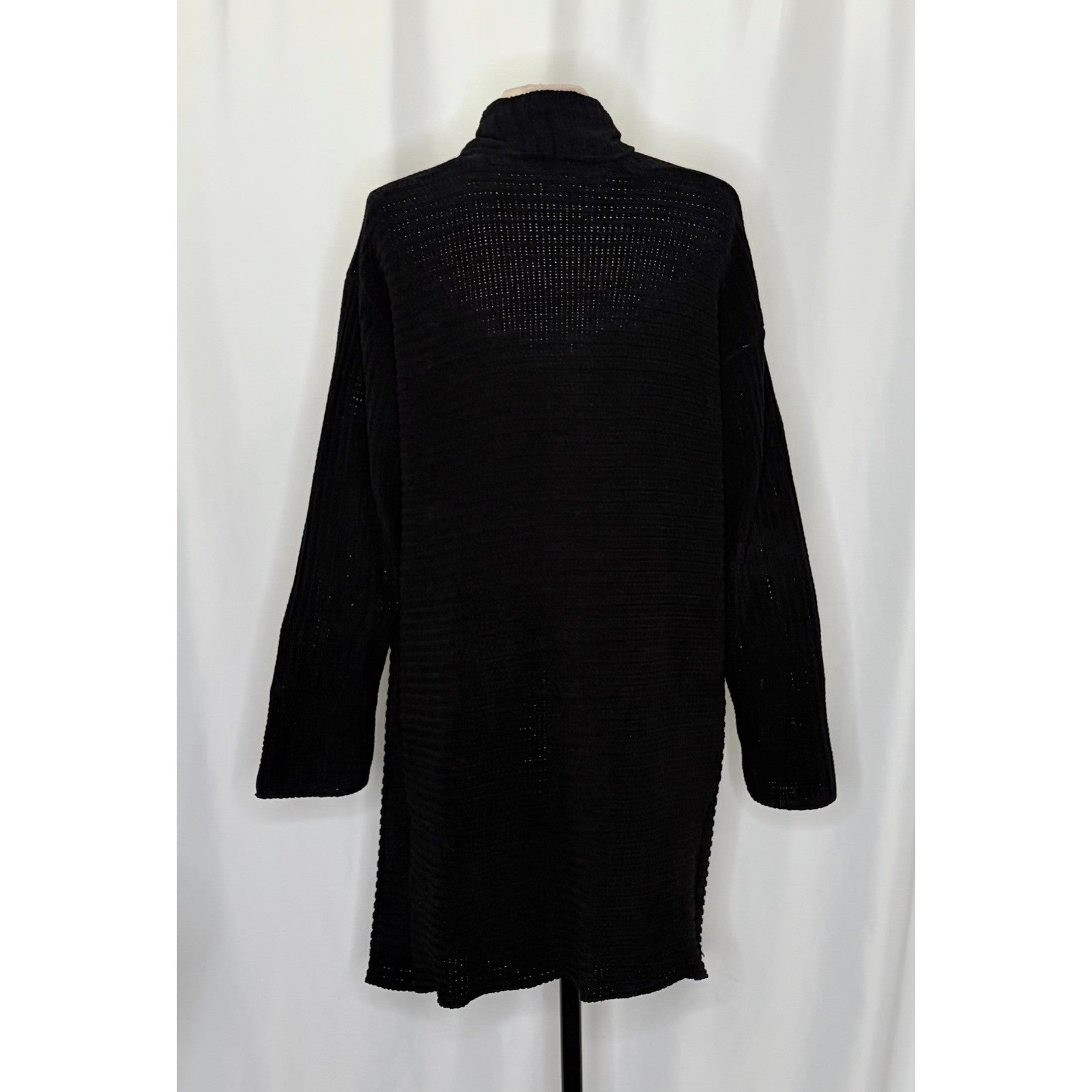 Anthropologie JOHN + JENN Liverpool Black Chenille Cardigan Sweater Solid Large
