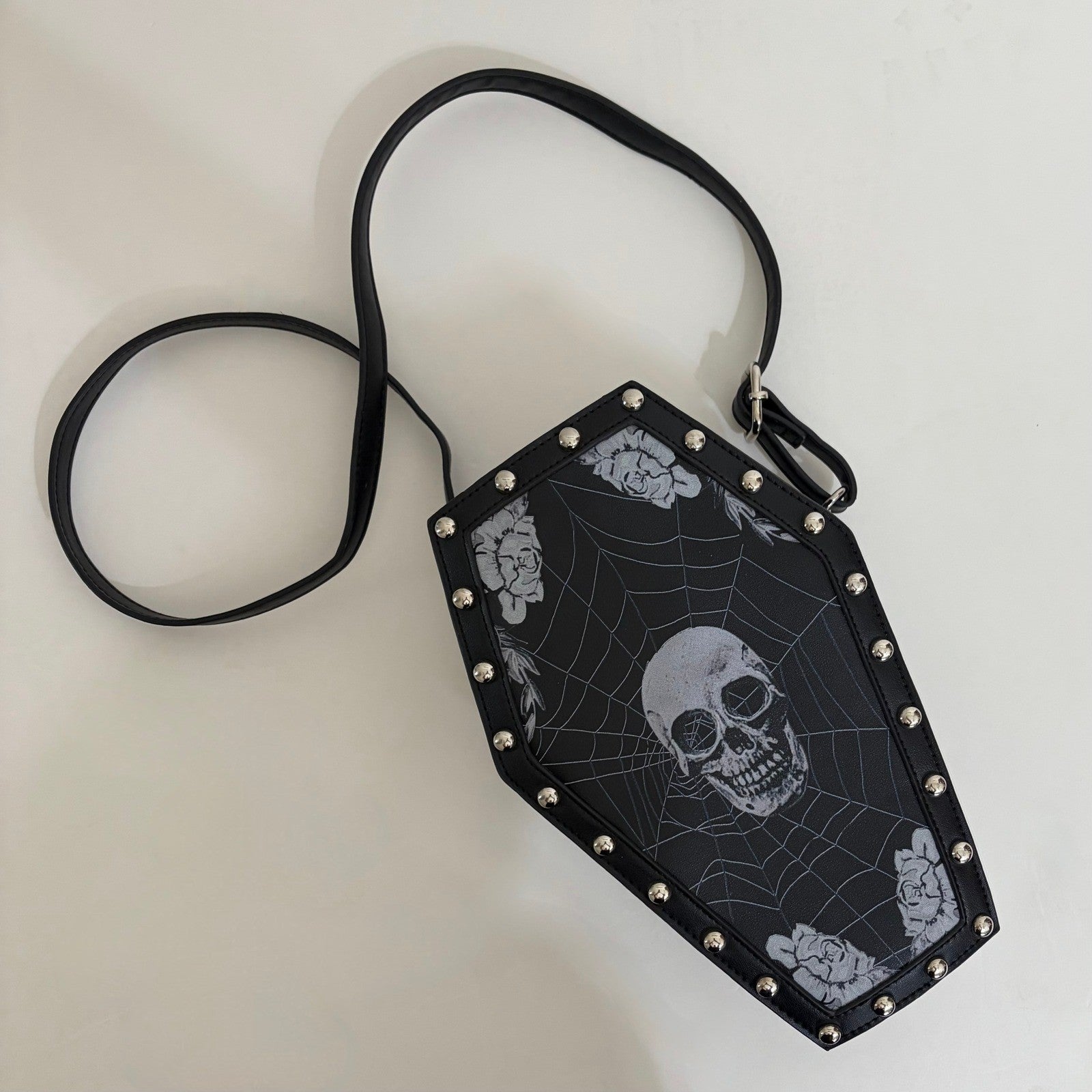 SCARLETON Studded Skull Bag Vegan Leather Punk Rock Rivet Shoulder Bag Gothic