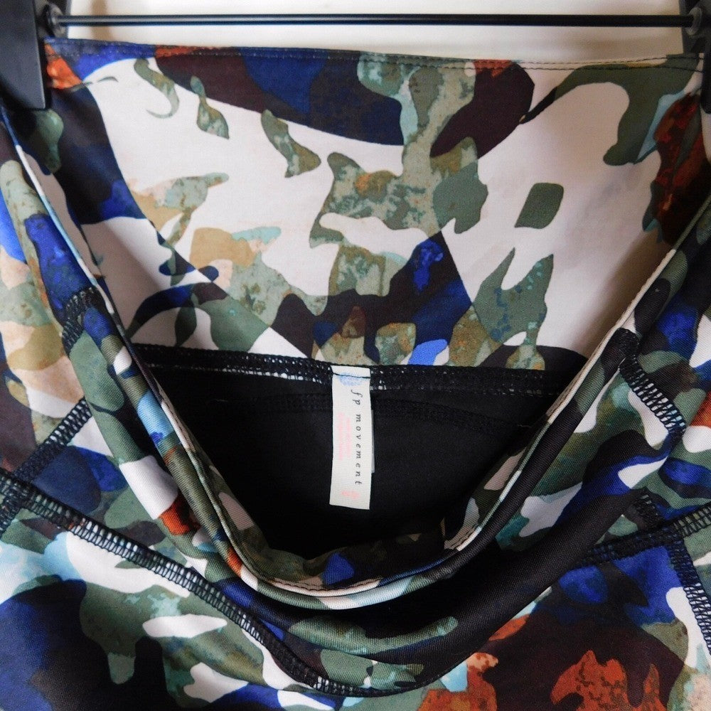 FREE PEOPLE FP Movement Guinevere Camo Leggings 7/8 Pocket Ruched X-Small