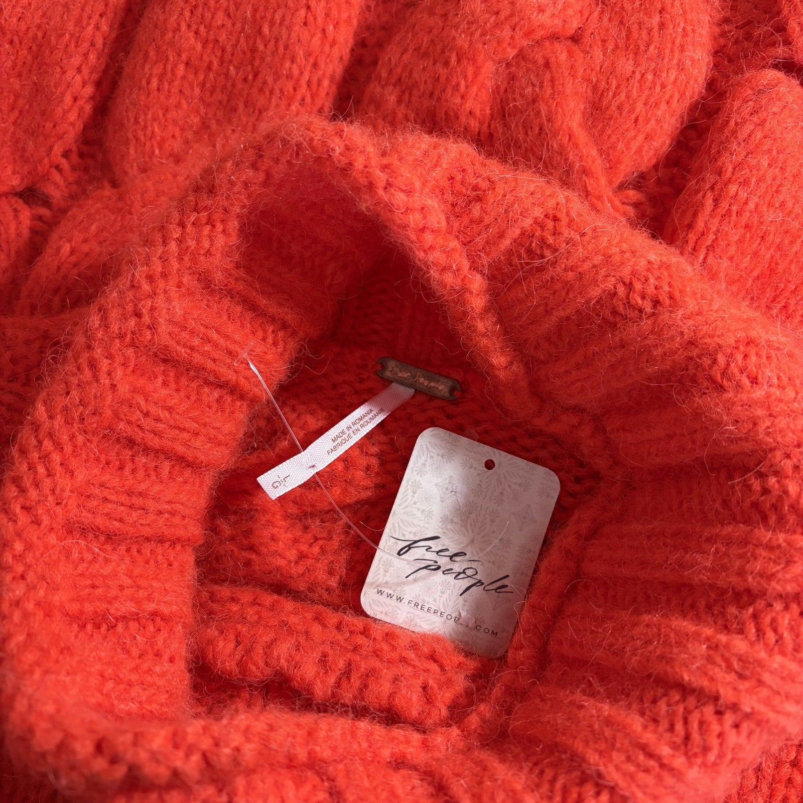 NWT!! FREE PEOPLE Clementine SoftSpun Cable Knit Pullover Solid Orange Large