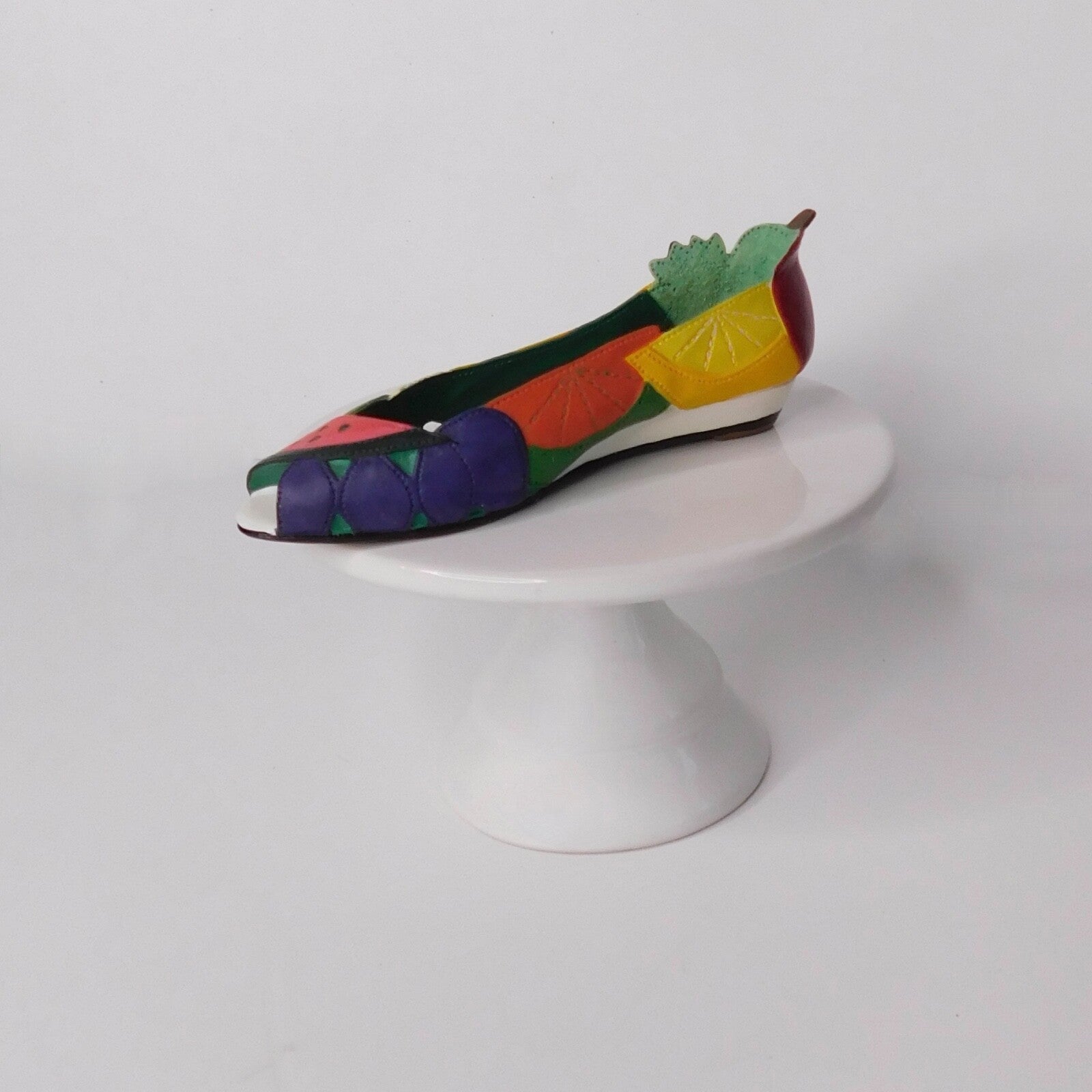 JUST THE RIGHT SHOE by Raine 2000 Fruity Beverly Feldman Figurine #25320