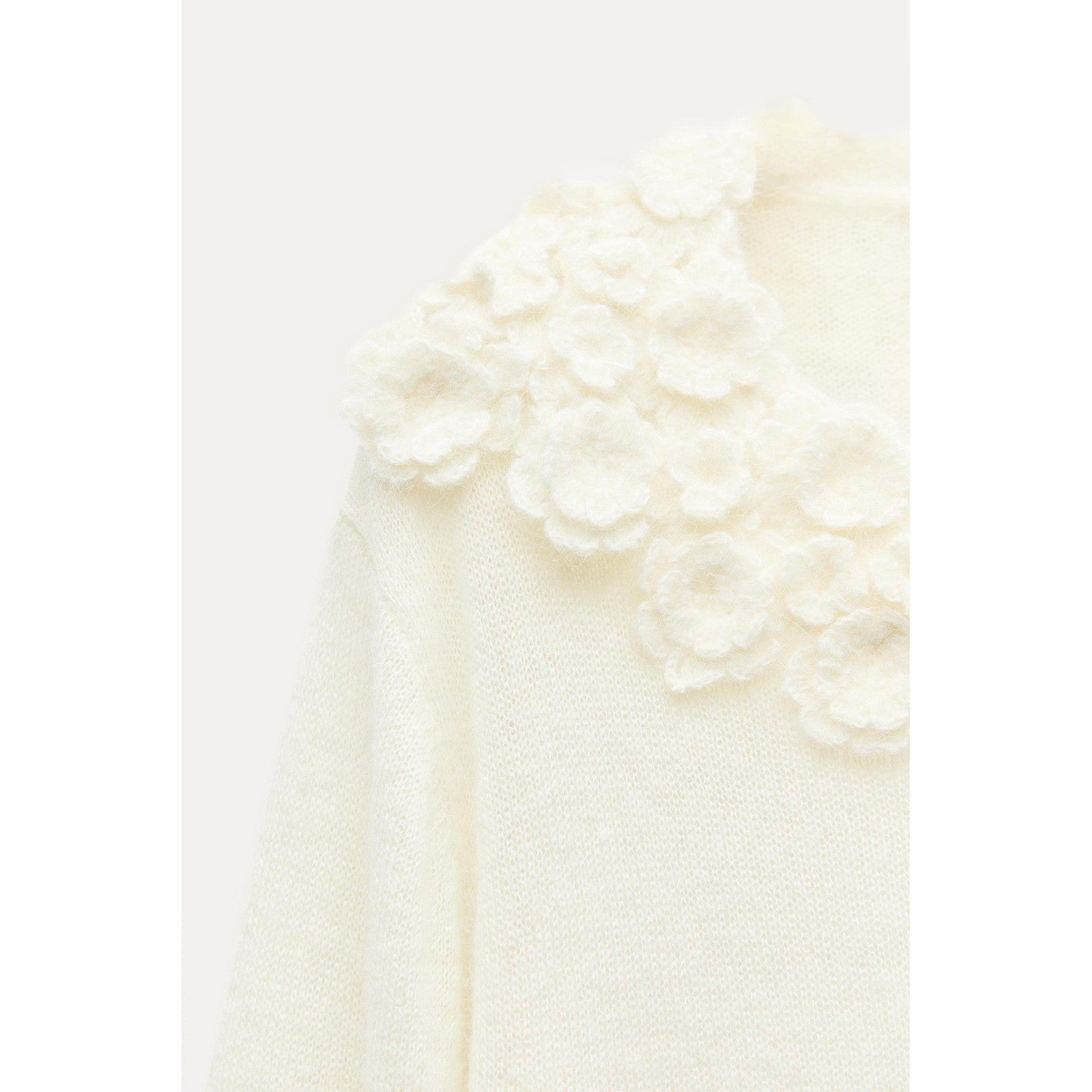 ZARA Alpaca Wool Ecru Crochet Flower Appliqué Sweater Blogger Favorite Small