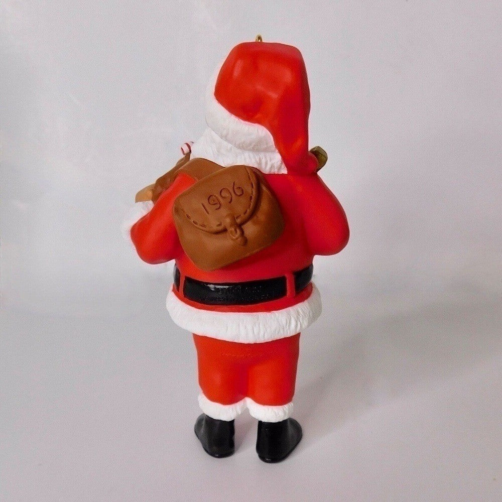 HALLMARK 1996 Vintage Keepsake Ornament Collector's Club Christmas Santa Member