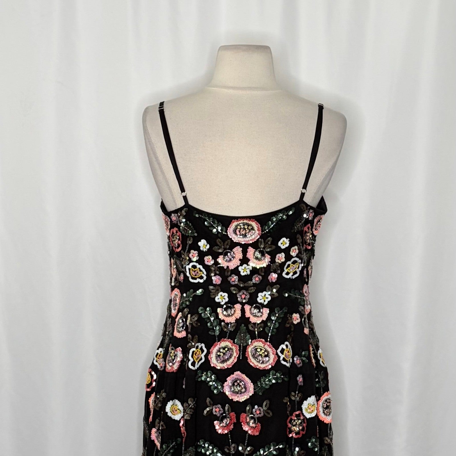 NEEDLE & THREAD Black Sequin Embellished Dress Beaded Party Special Occasion 8