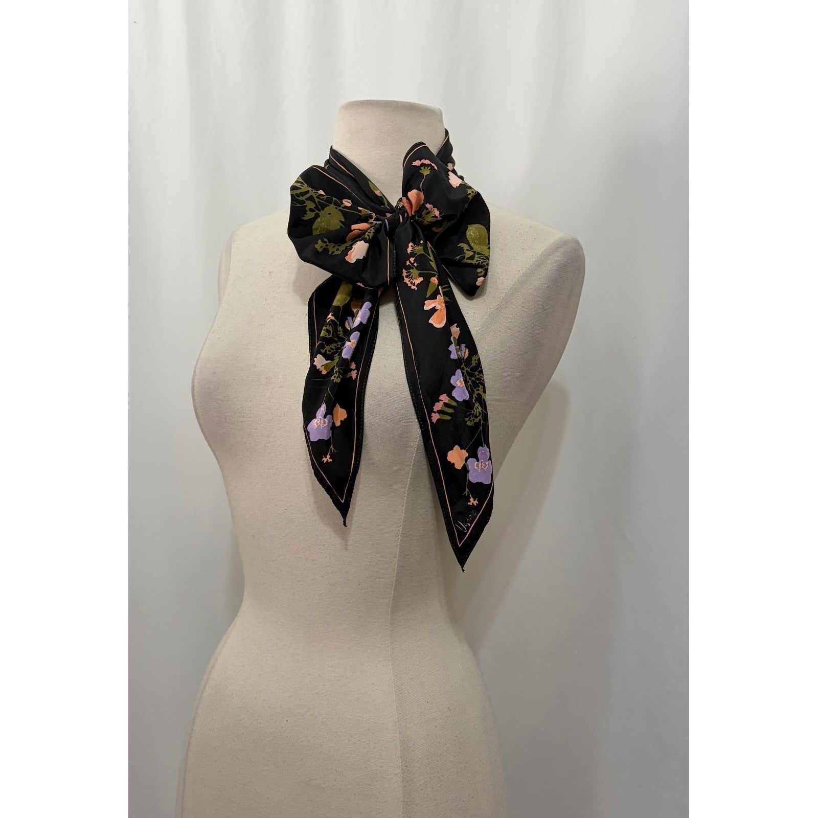 Vintage VERA NEUMANN Rectangle Floral Scarf Black Accessory Twilly Pink Green