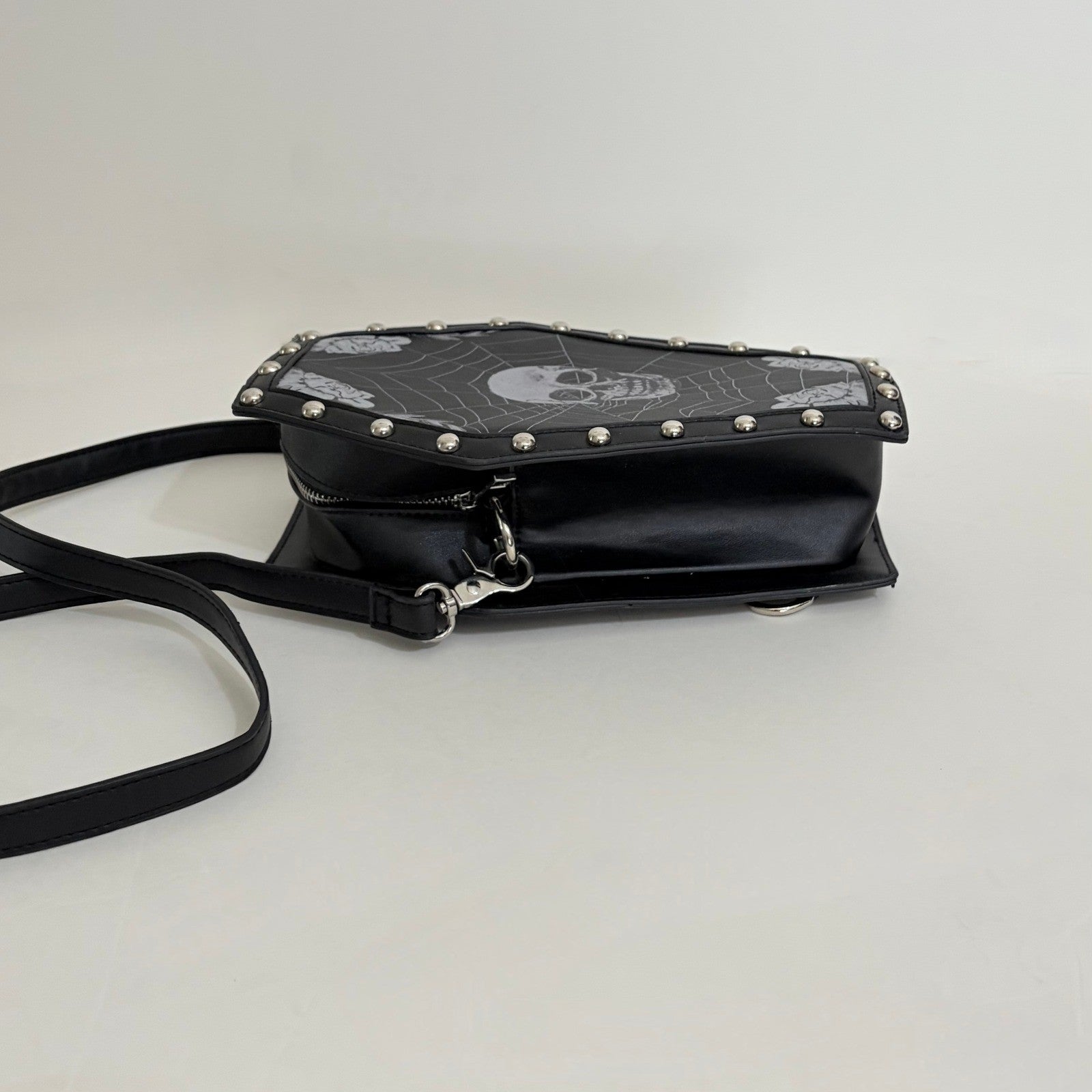 SCARLETON Studded Skull Bag Vegan Leather Punk Rock Rivet Shoulder Bag Gothic
