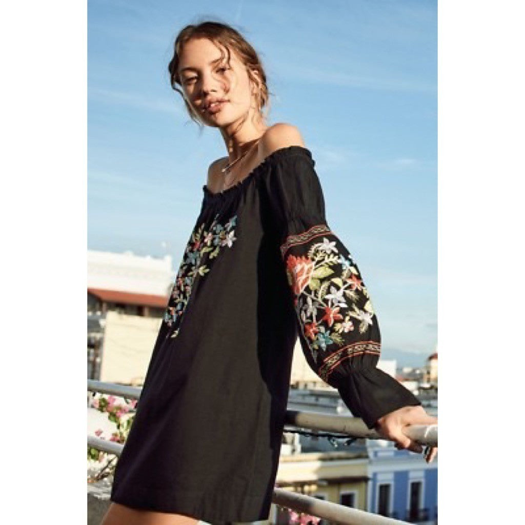FREE PEOPLE Fleur Du Jour Mini Dress Black Floral Embroidered Off Shoulder Small