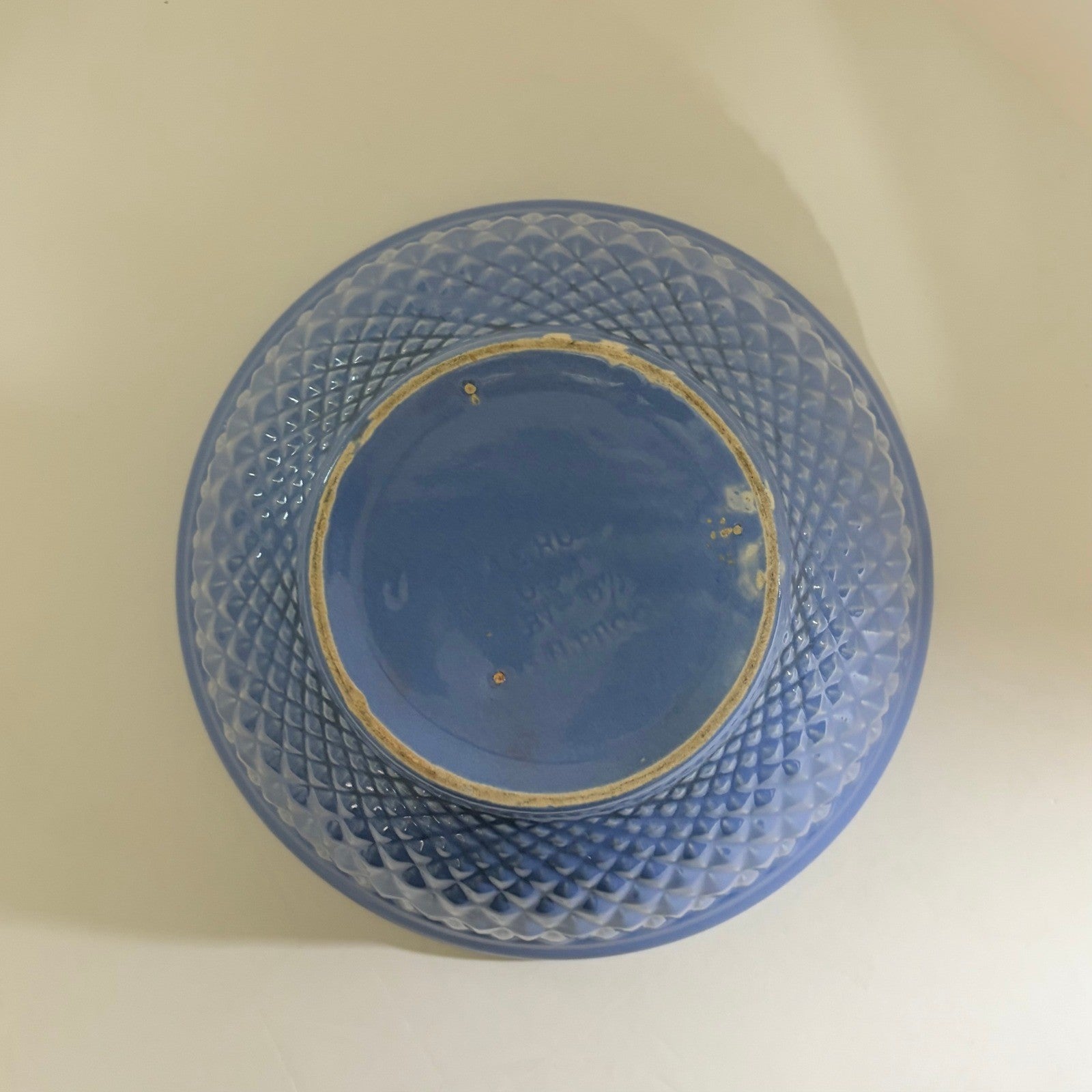 Set 2 Vintage A.E. HULL Pottery Company Pink Kitchen Bowl Nesting Glossy Diamond