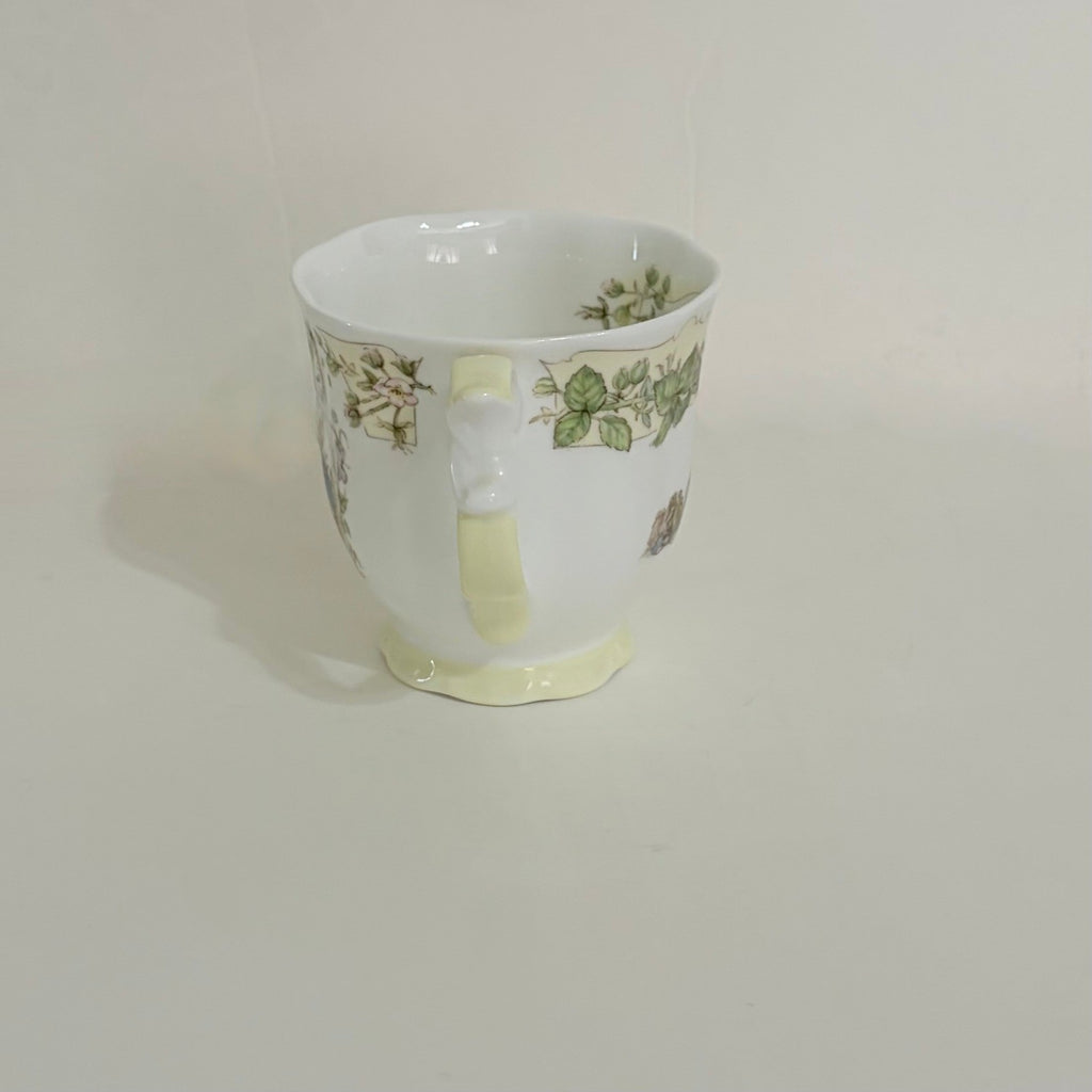 Vintage ROYAL DOULTON Brambly Hedge Spring Beaker Tea Cup 1983 Animals Mice