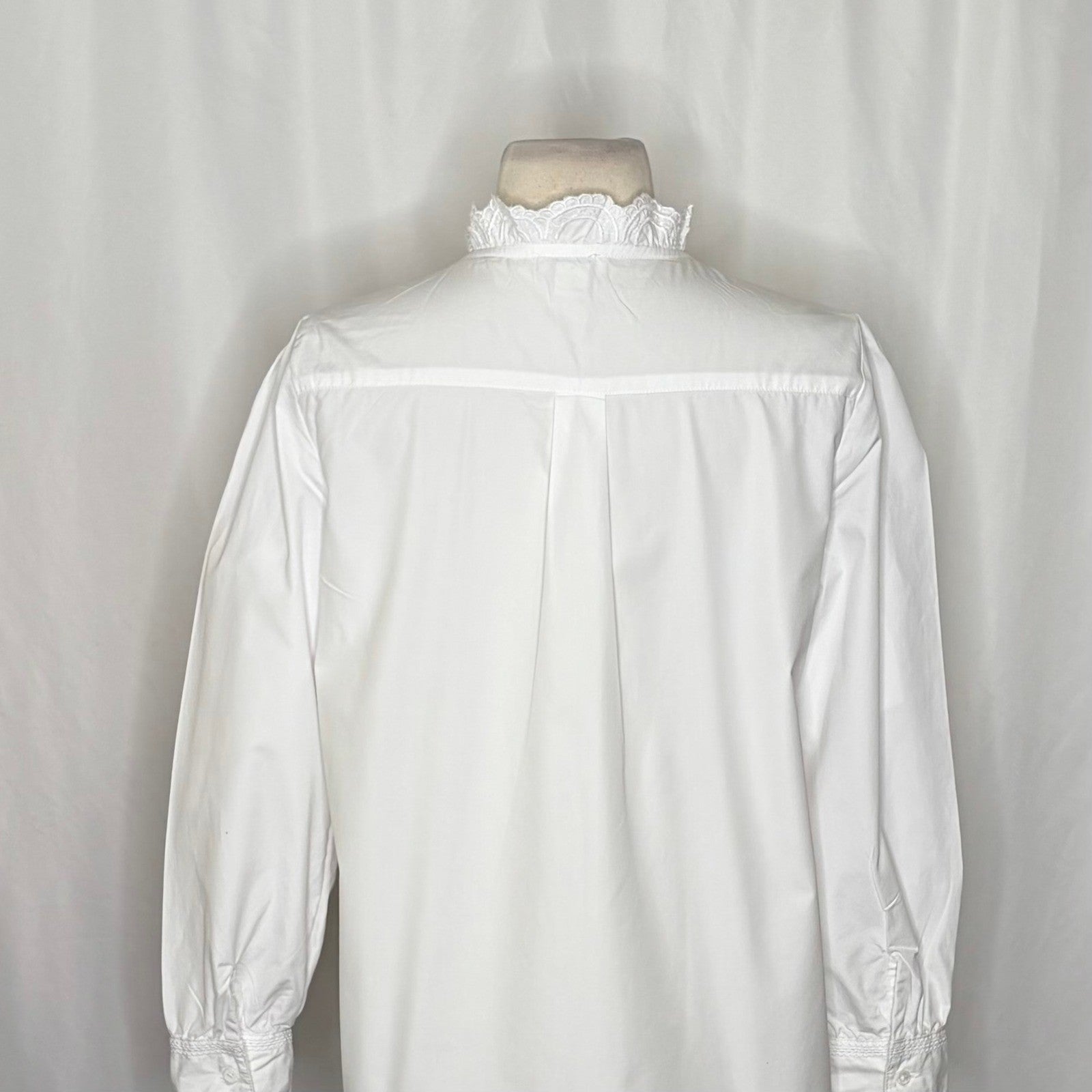 SUNDANCE White Pleated Embroidered Ruffled Buttondown Top Blouse Petite Small