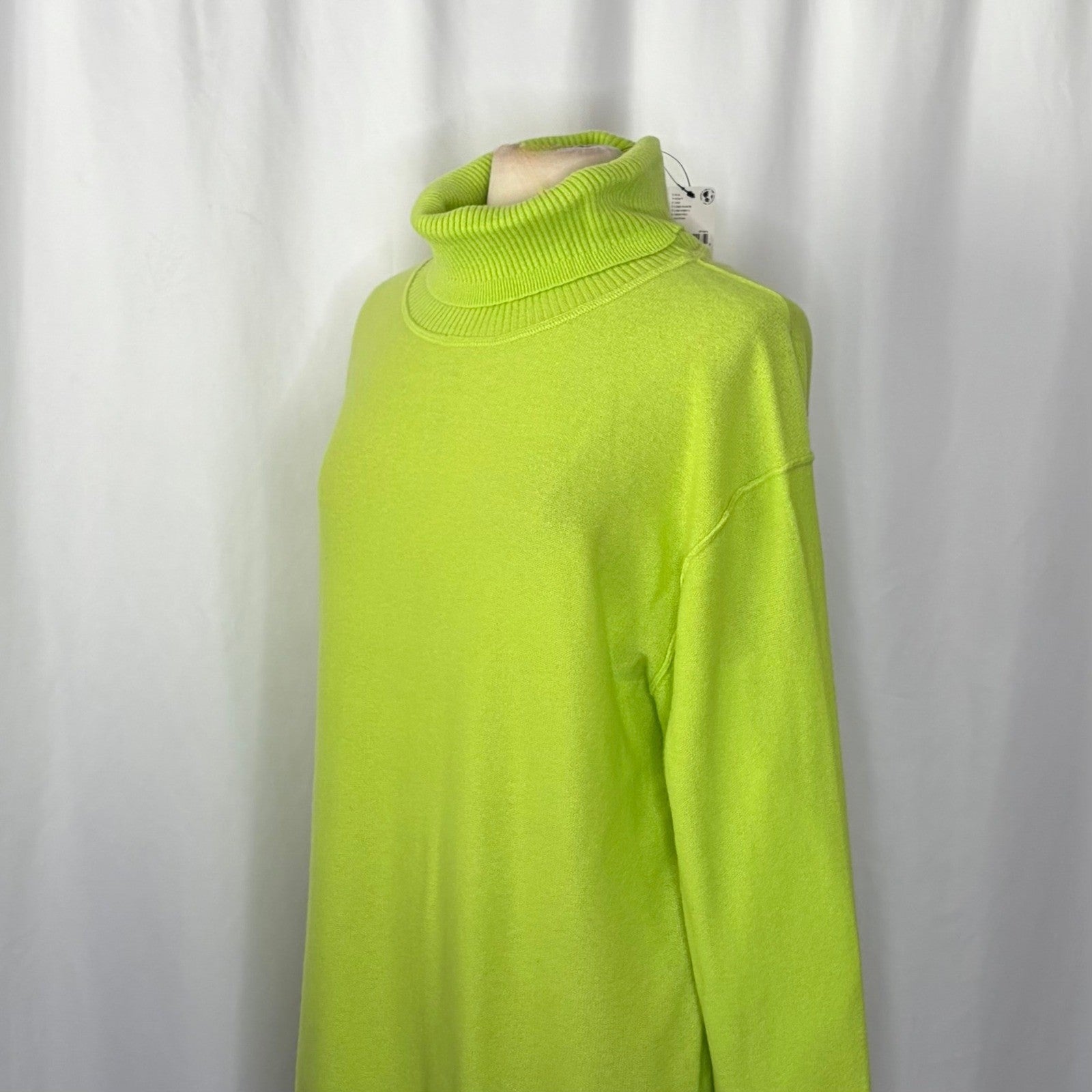 NWT!! FREE PEOPLE Treasure Turtleneck Cashmere Sweater Lime Punch Knit Large