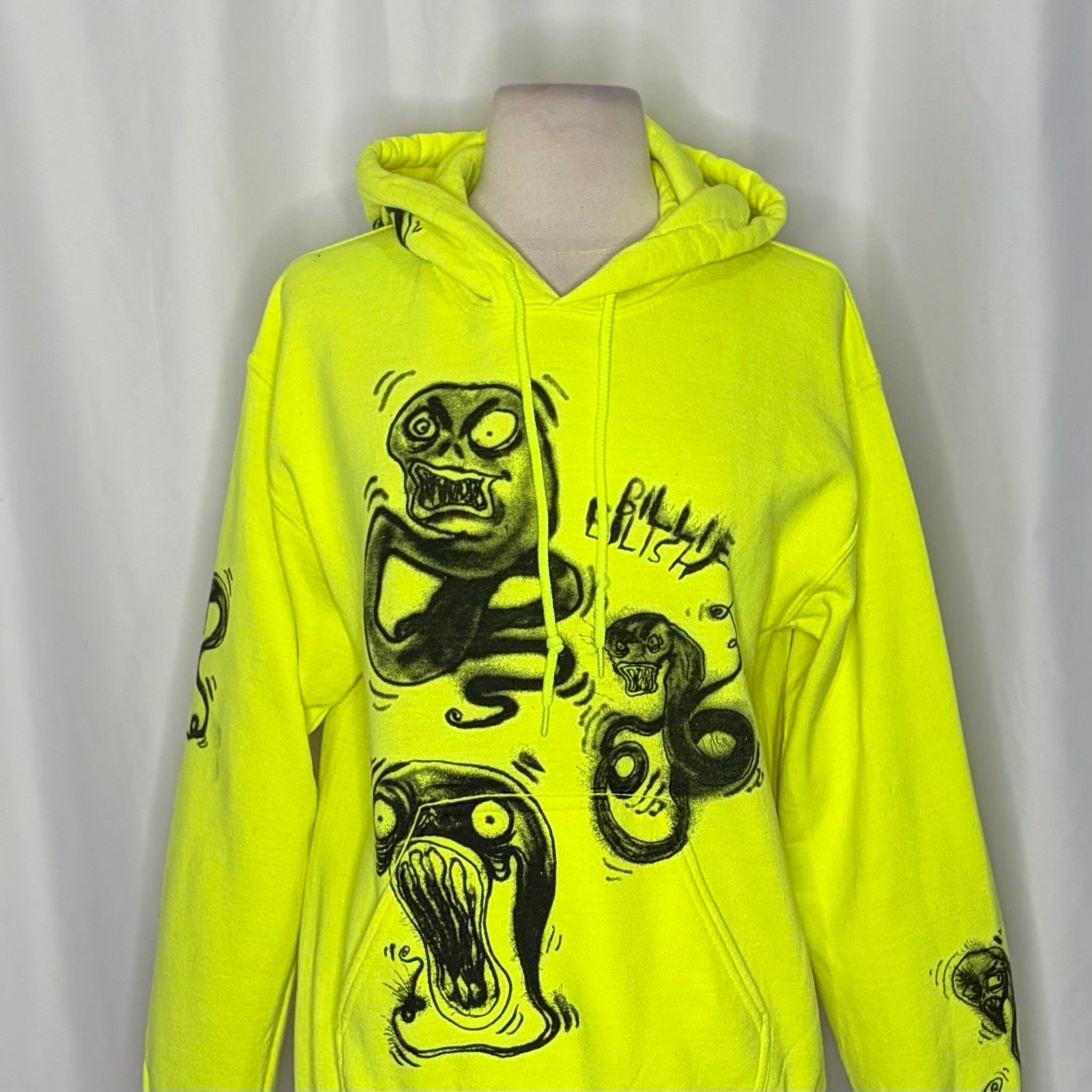 BILLIE EILISH Graffiti Ghouls 2019 World Tour Hoodie Monster Neon Yellow Small