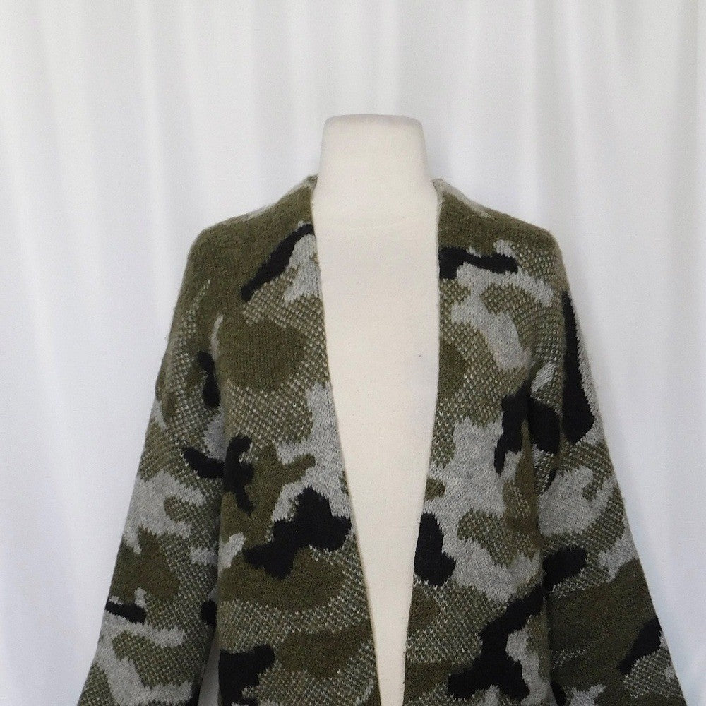 ANTHROPOLOGIE Vero Camo Cardigan Sweater Camouflage Pockets Gorpcore X-Small