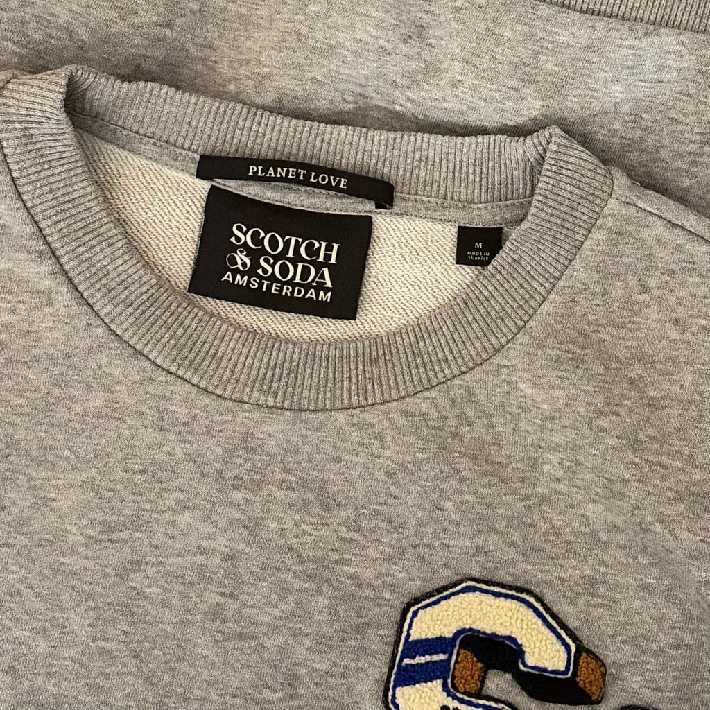 SCOTCH & SODA Artwork Crew Neck Sweatshirt Gray Monogram S Academia Medium