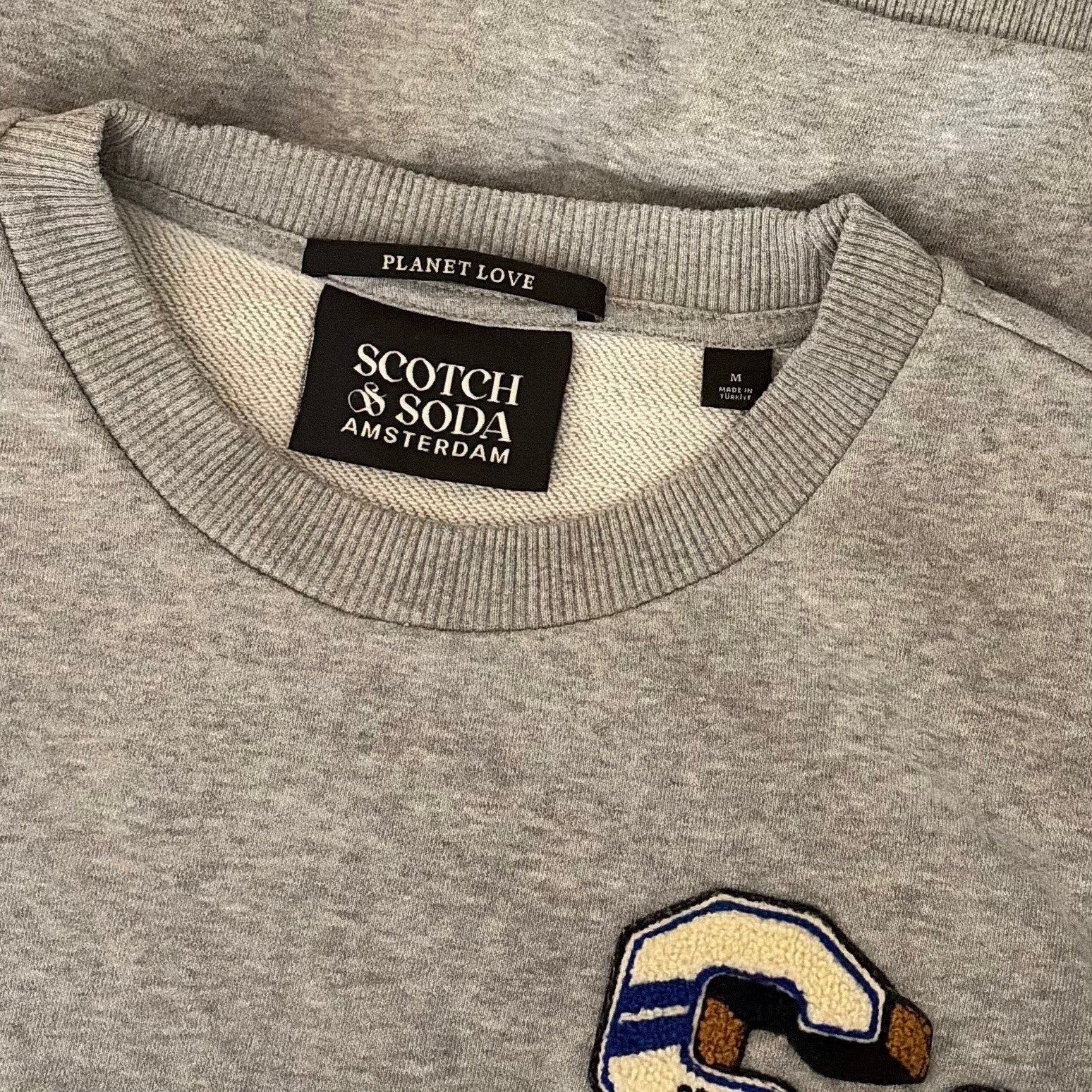 SCOTCH & SODA Artwork Crew Neck Sweatshirt Gray Monogram S Academia Medium