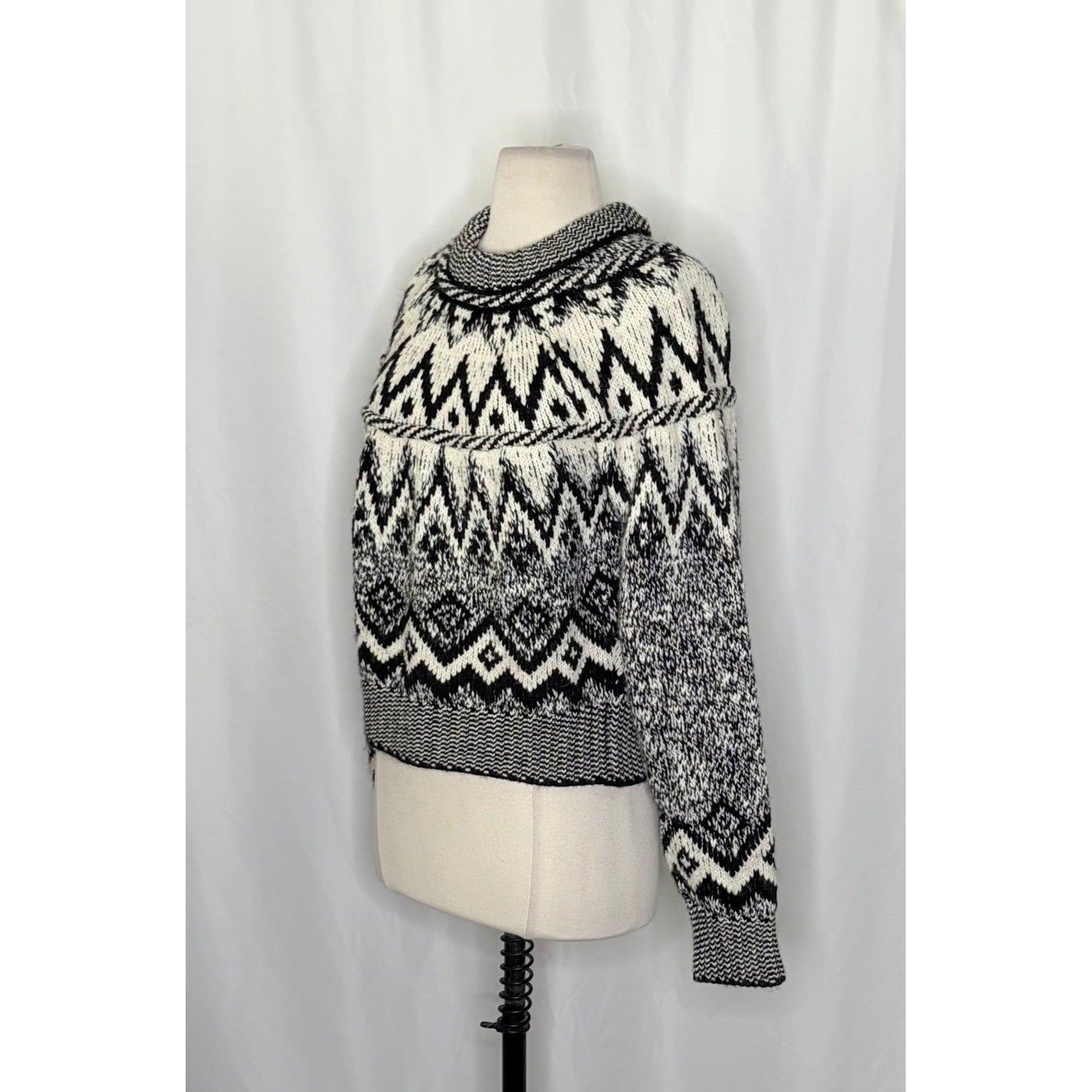 ZARA Nordic Fairisle Jacquard Sweater Black White Fair Isle Knit Pullover Medium
