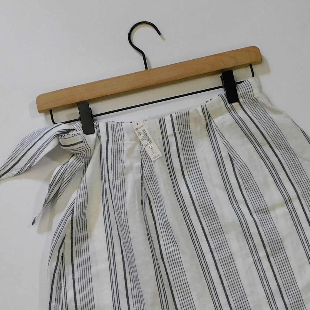 NWT!! MADEWELL Cover-Up Wrap Skirt Striped Tie Waist Beach Lighthouse XX-Small