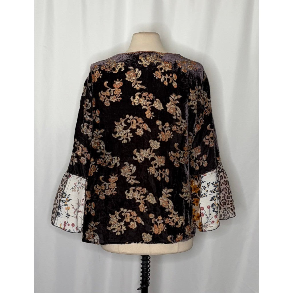 JOHN MARK Floral Velvet Burnout Animal Bell Sleeve Blouse Top Tie Waist Large
