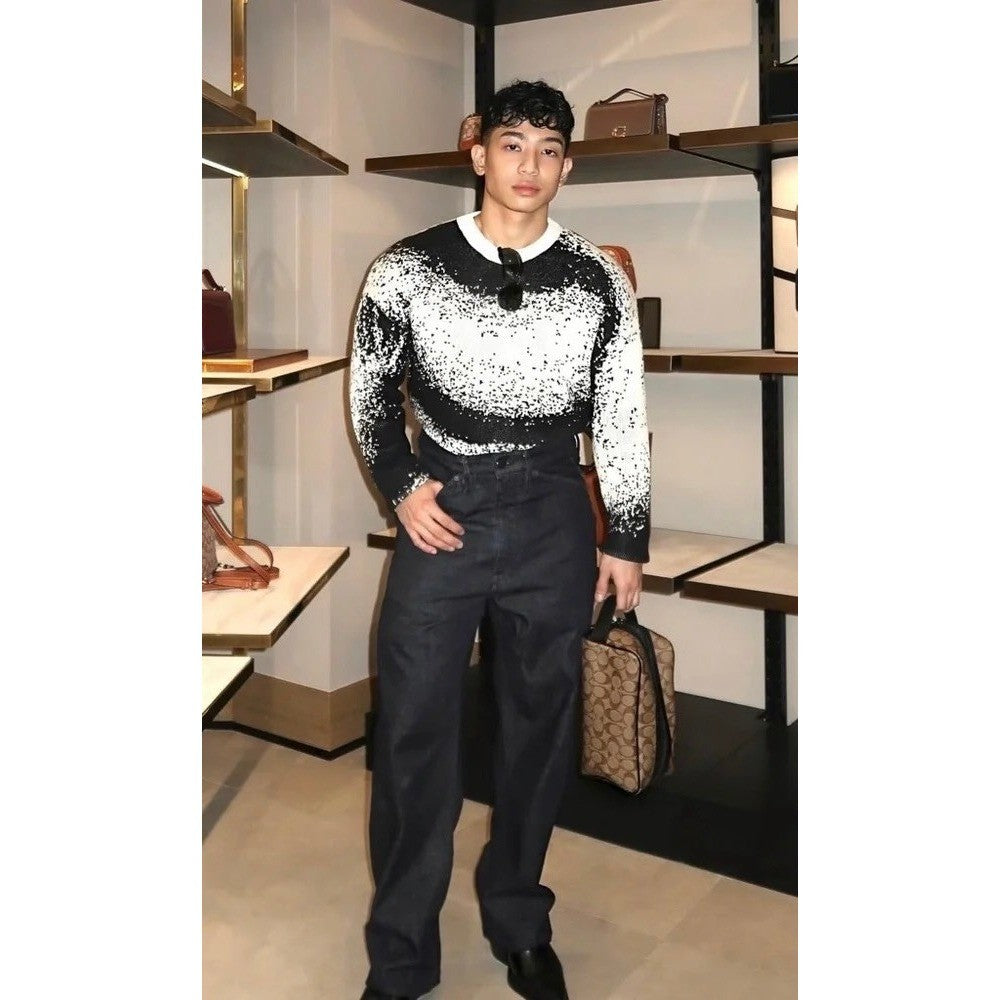 Men's ZARA Pixelated Jacquard Sweater Crewneck Crew Pullover Knit Black Medium