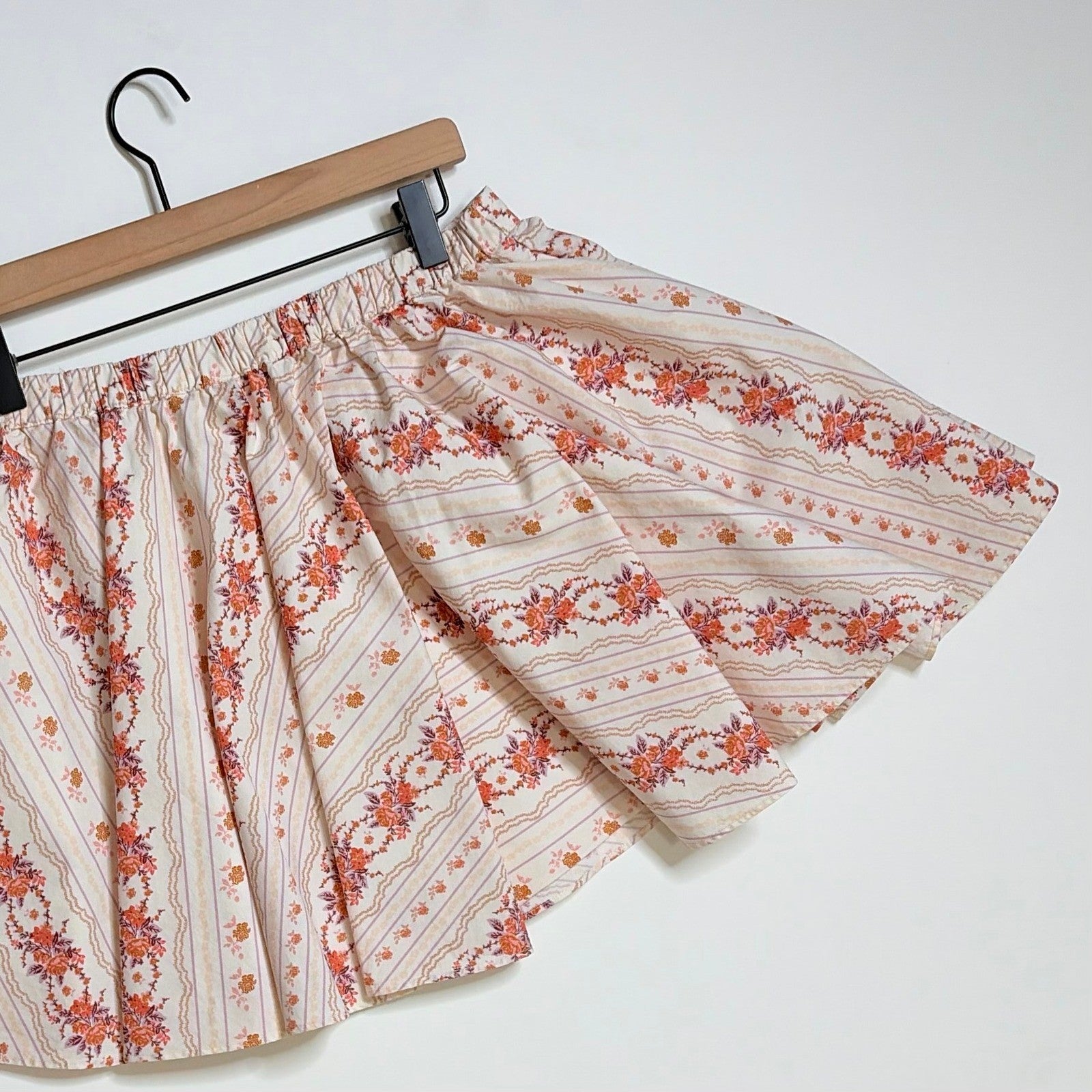 FREE PEOPLE Gaia Floral Printed Skirt Mini Ivory Combo Pockets Poplin Small
