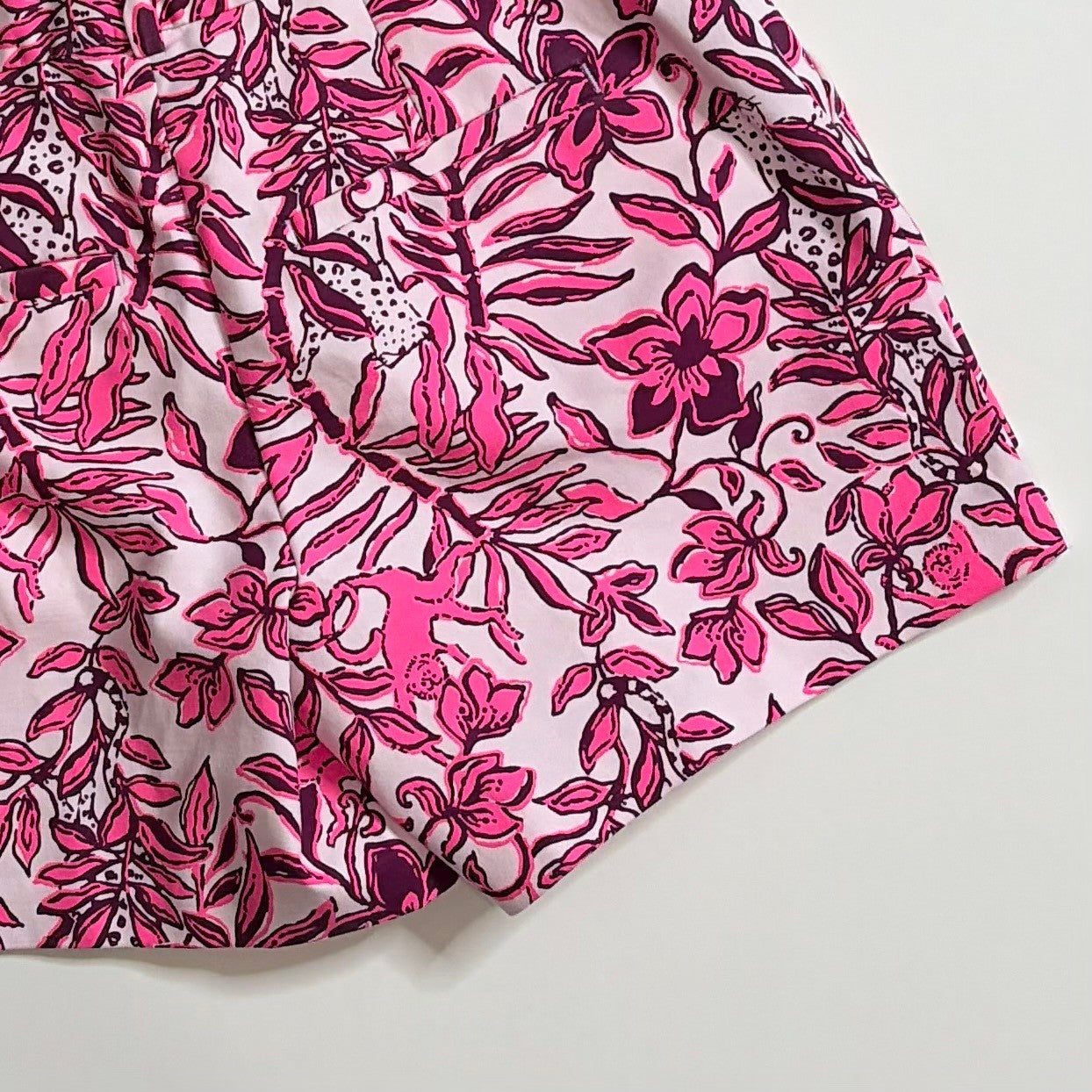 LILLY PULITZER Gretchen High Rise 5" Shorts Elderflower Blossom Lil Escape 2