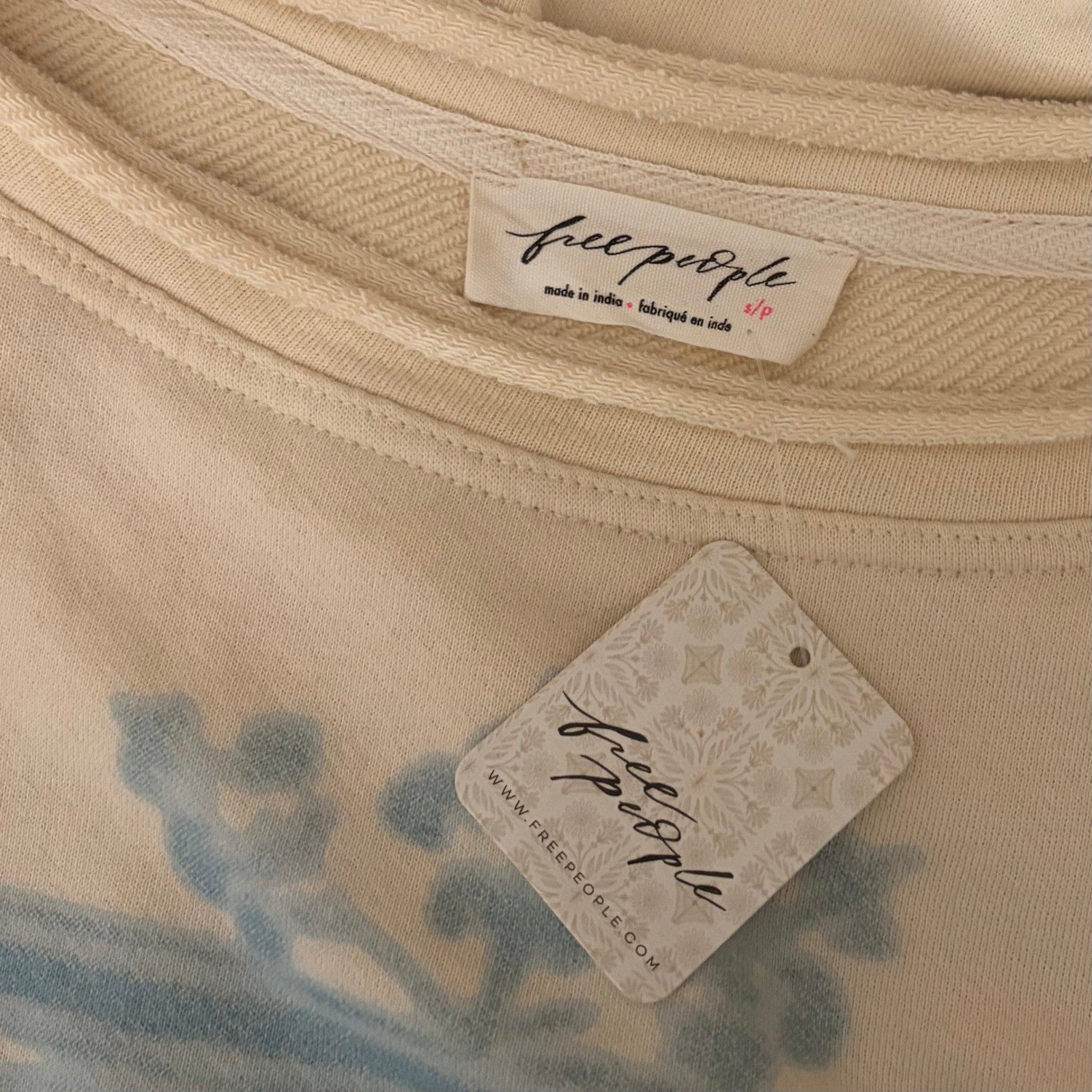 NWT!! FREE PEOPLE Doily Sweatshirt Heart Ivory Blue Eyelet Lace Bohemian Small