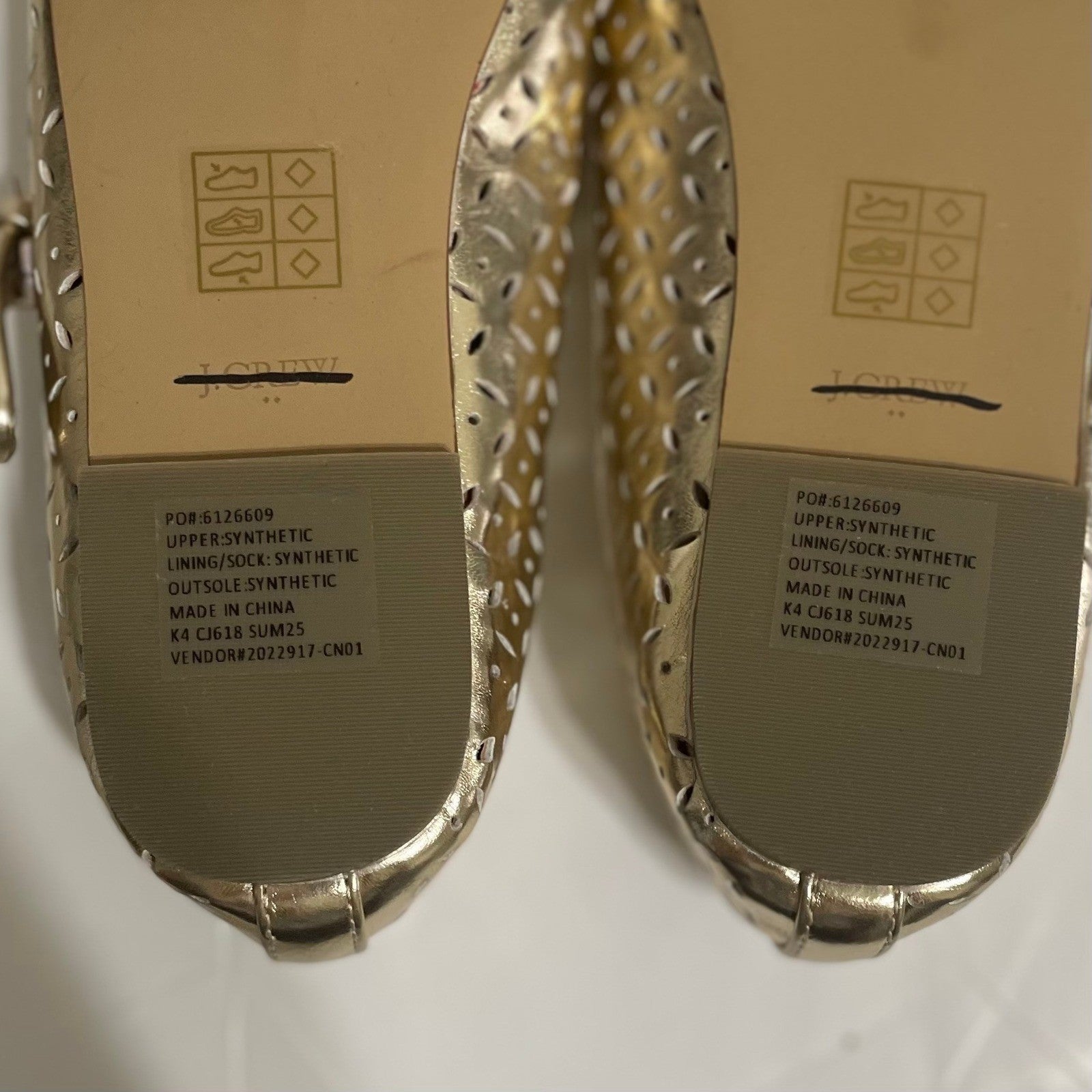 Girl's J. CREW Factory Perforated Metallic Mary Janes Shoes Buckles Party Size 4