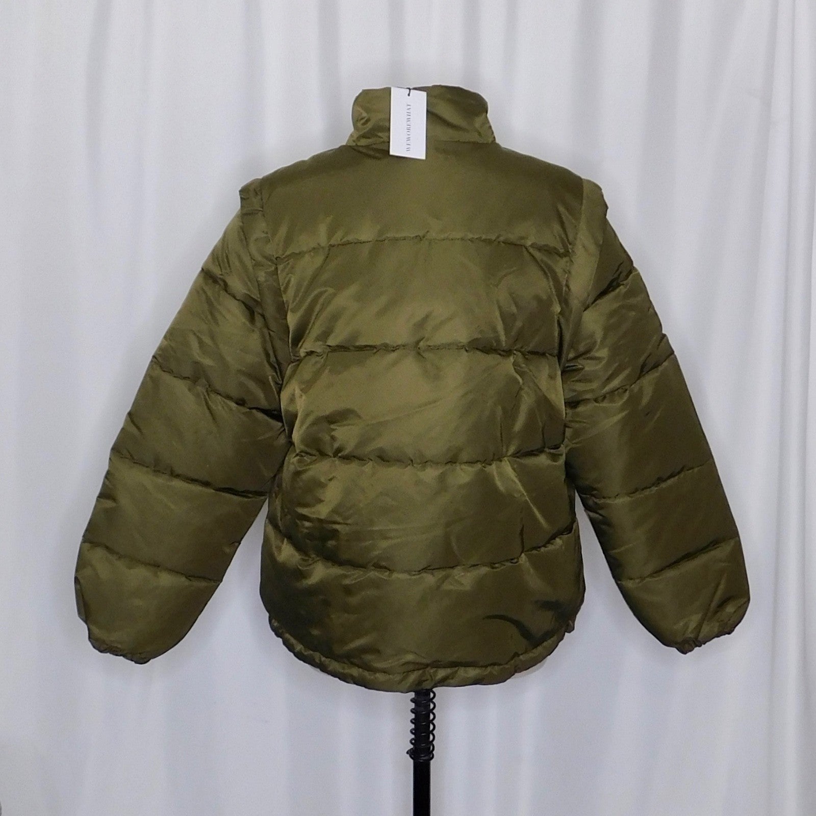 NWT!! WEWOREWHAT Zip Off Sleeve Nylon Puffer Jacket Military Olive Medium