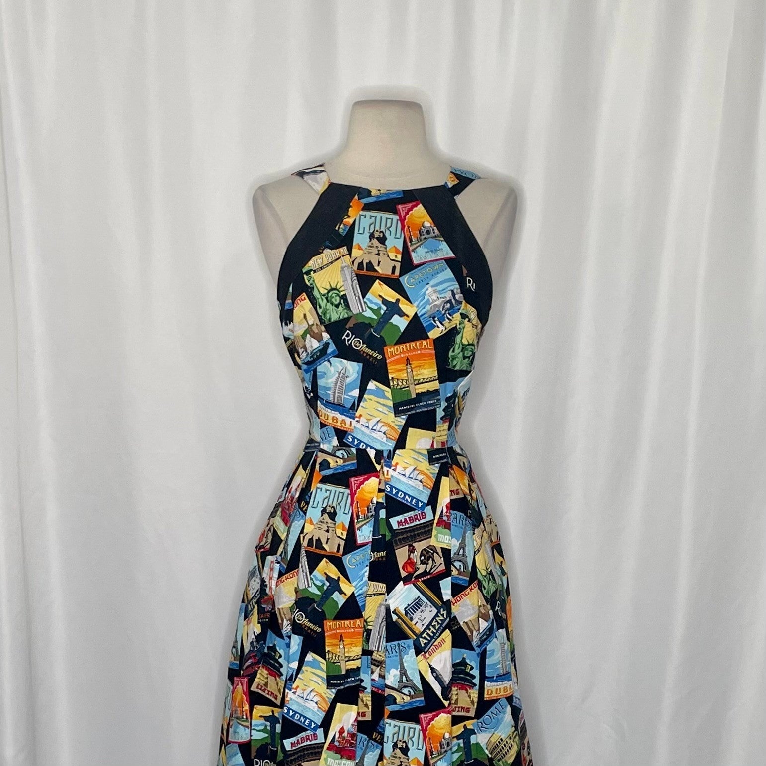 EVA FRANCO Travel Poster Jenna Dress Midi Halter Neck Colorful Pleated Pockets 6