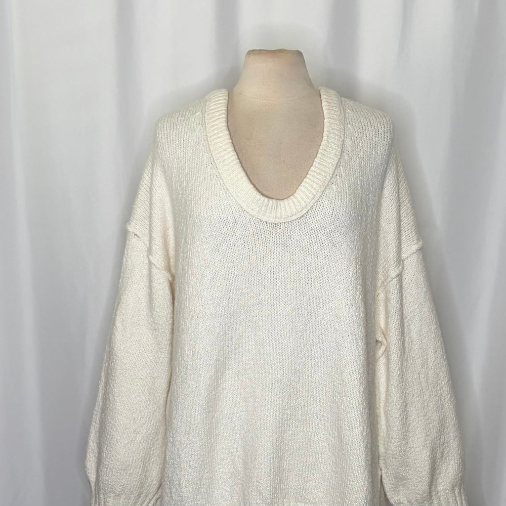 FREE PEOPLE Brookside Tunic Sweater Ivory Slouchy Solid Knitwear Scoop Large