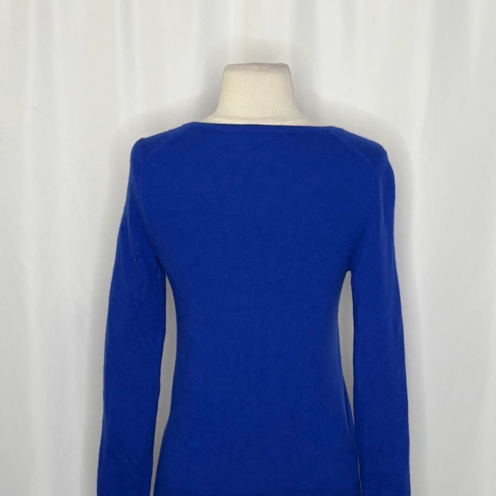 JENNIE LIU Cashmere Ava V Neck Sweater Cobalt Blue Knitwear Preppy X-Small
