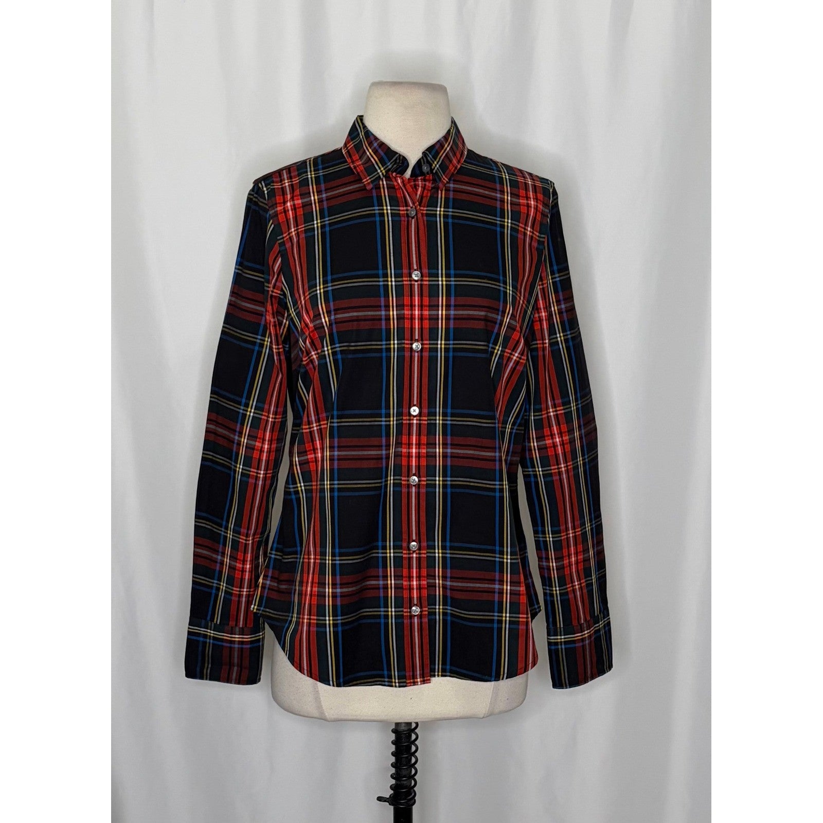 J. CREW Slim Stretch Perfect Shirt Top Black Stewart Tartan Plaid Buttons Size 4
