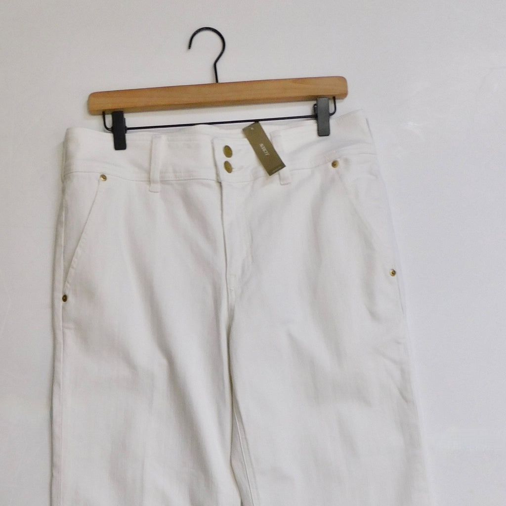 NWT!! J. CREW Slim Wide Jeans Stacked Buttons Solid White Size 30 Petite 30P