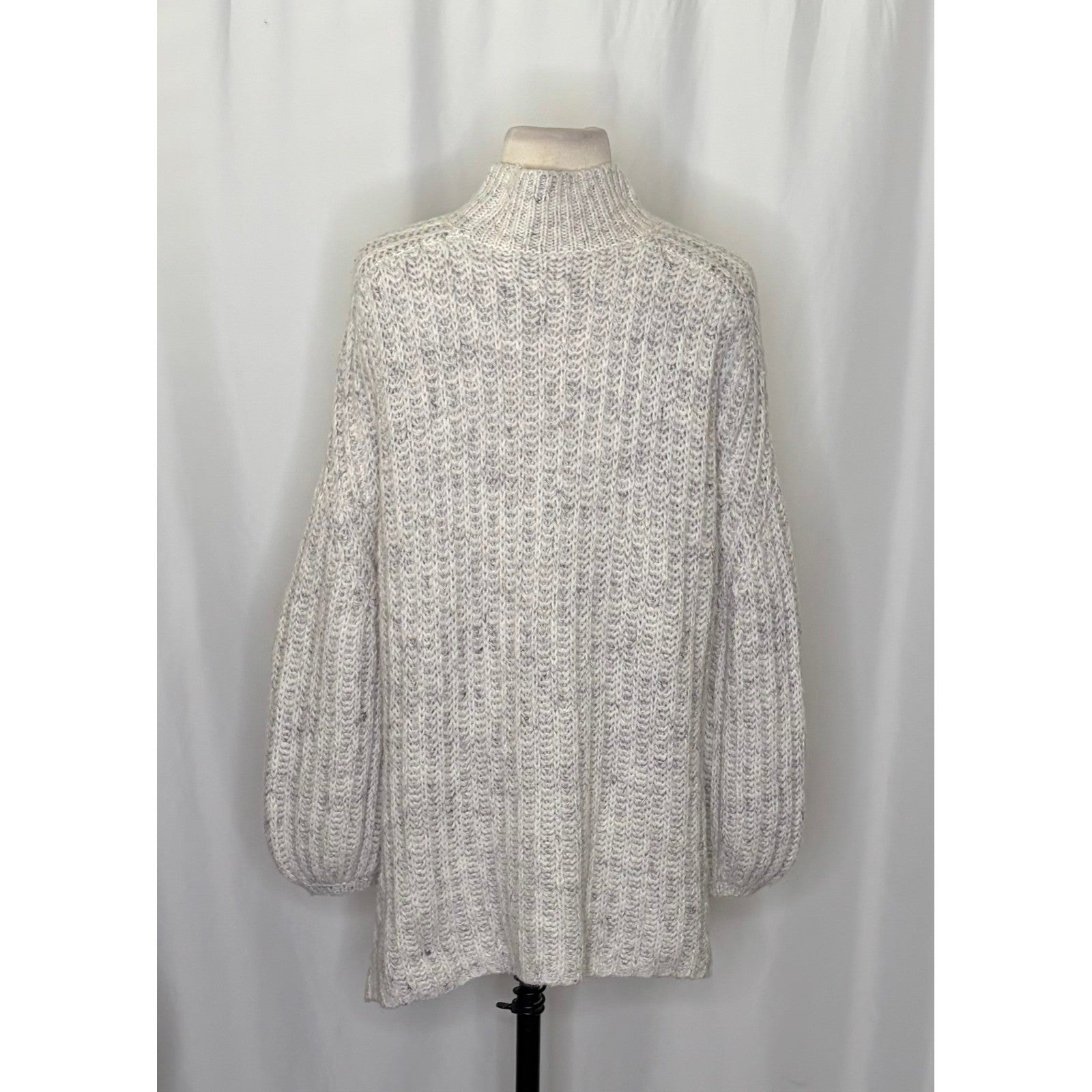Anthropologie PILCRO Textured Tunic Sweater Gray Marled Knit Wool Linen Medium